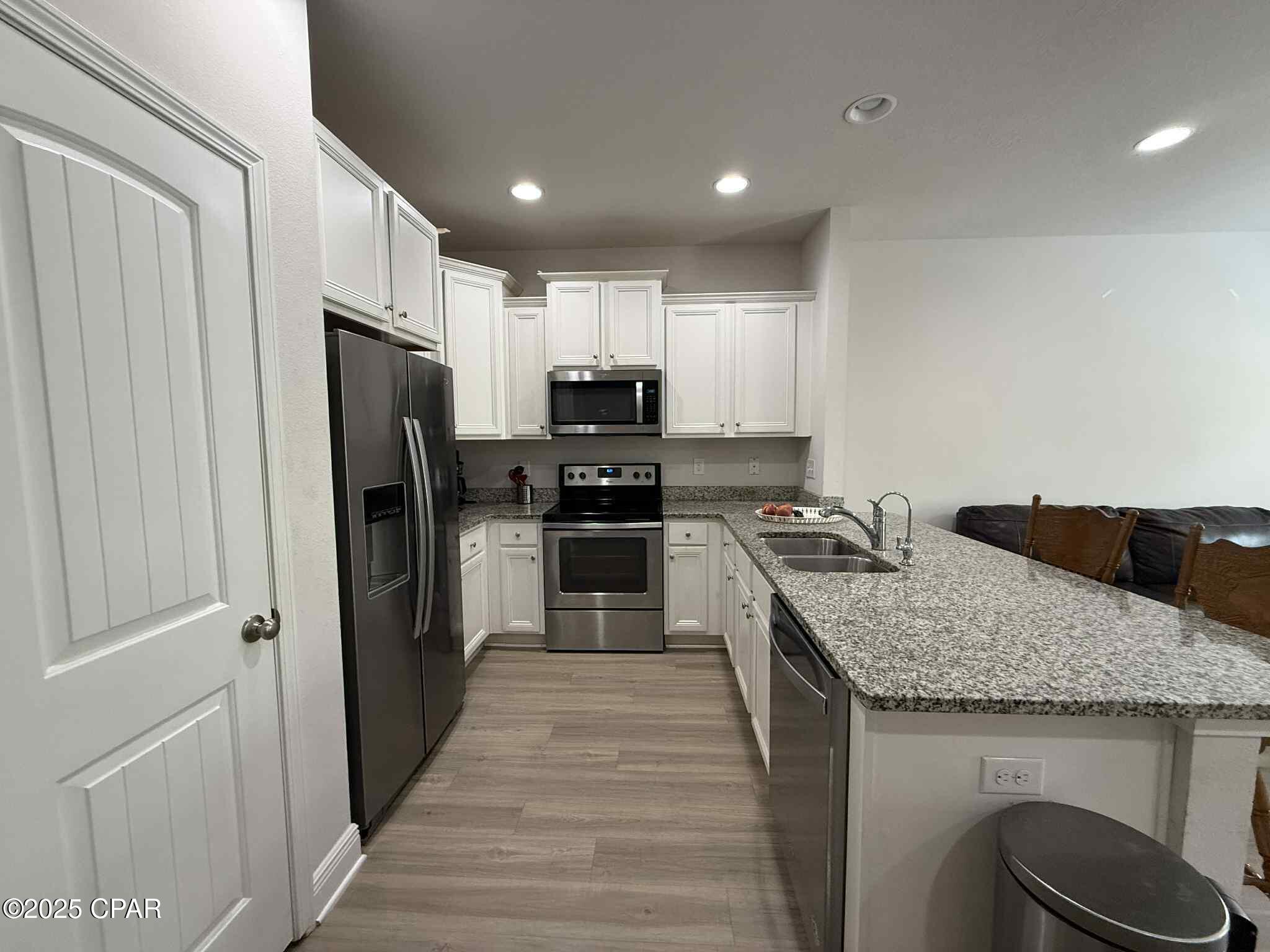 Hathaway Townhomes - Residential Lease