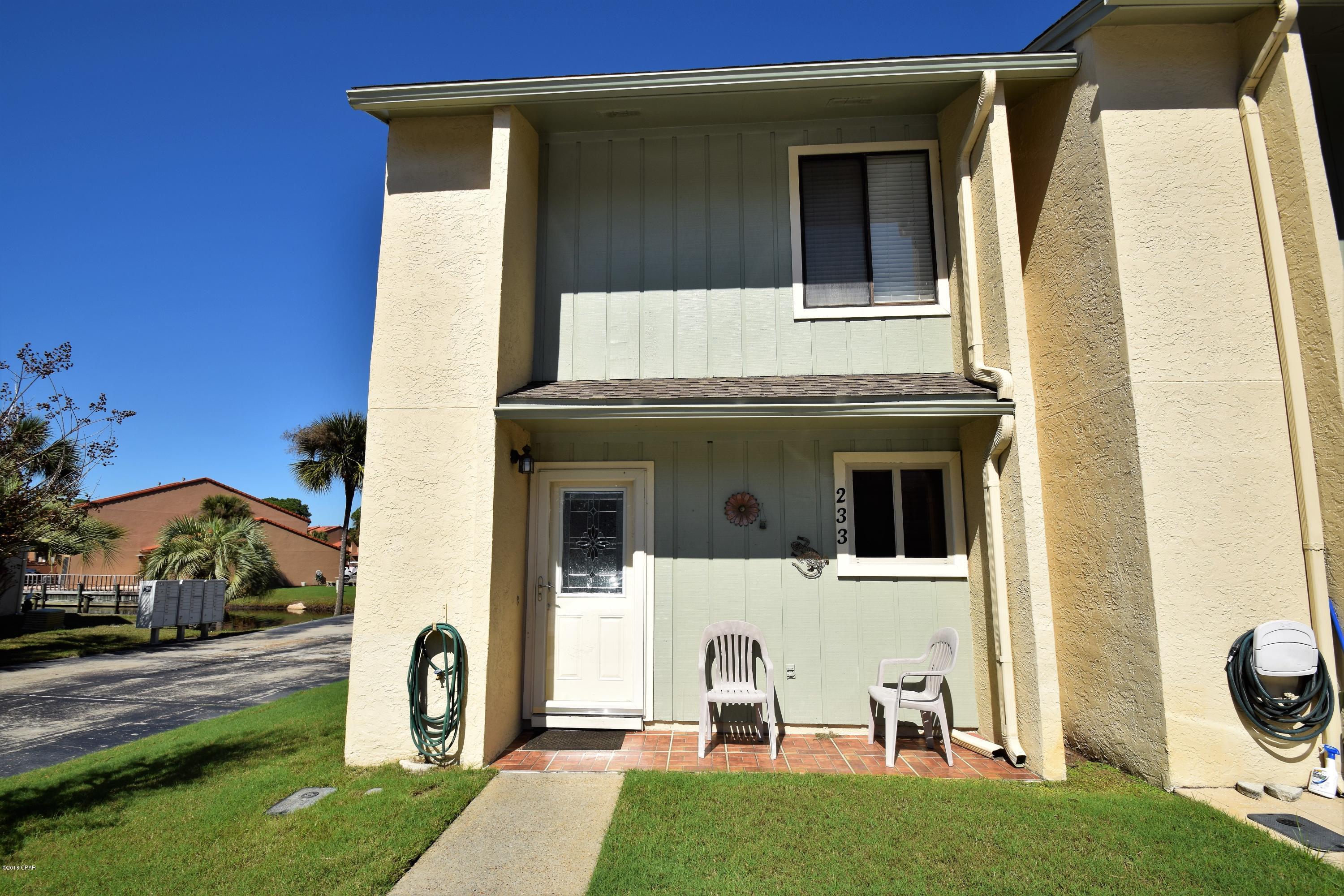 Great two bedroom two and a half bath townhome. Located at the south side of Gulf Highlands closest to the beach. LOW HOA fees, lots of Amenities including 11 refreshing Pools (5 heated), One is gulf front, Shuffleboard, 4 Tennis Courts (2 lighted), Mini Golf,  and a Work-Out Room.  This is a Glass Back unit overlooking the canal.