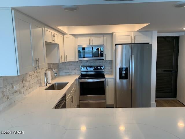 Lagoon Towers Phase I - Residential