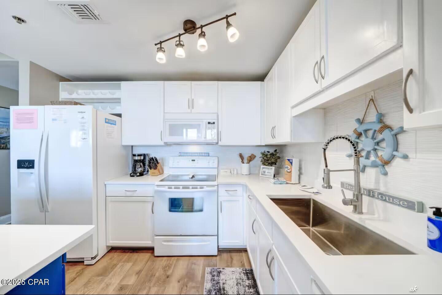 Laketown Wharf - Residential
