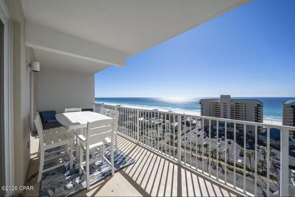 Laketown Wharf - Residential