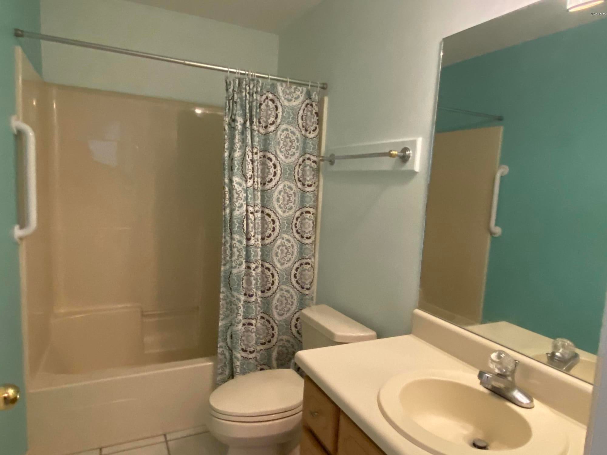 [No Recorded Subdiv] - Residential Lease