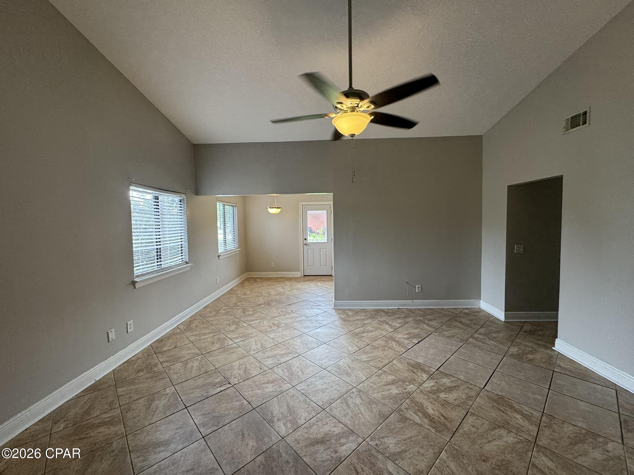 [No Recorded Subdiv] - Residential Lease