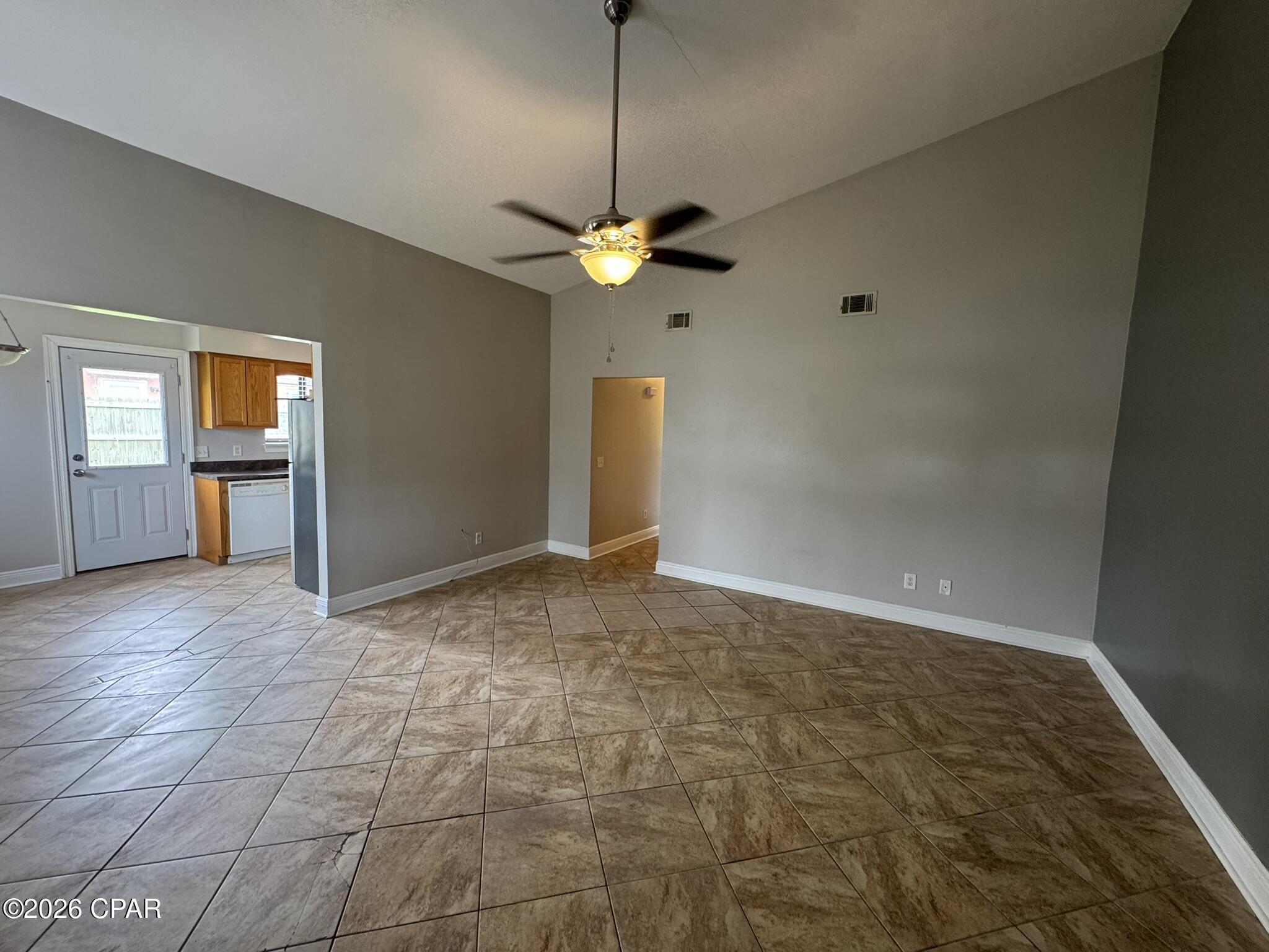 [No Recorded Subdiv] - Residential Lease