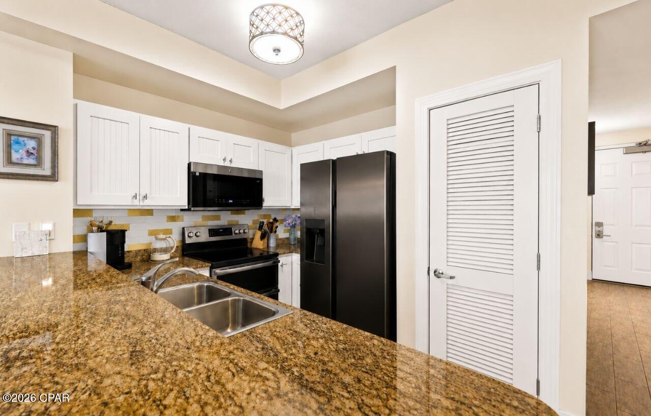Sunrise Beach - Residential