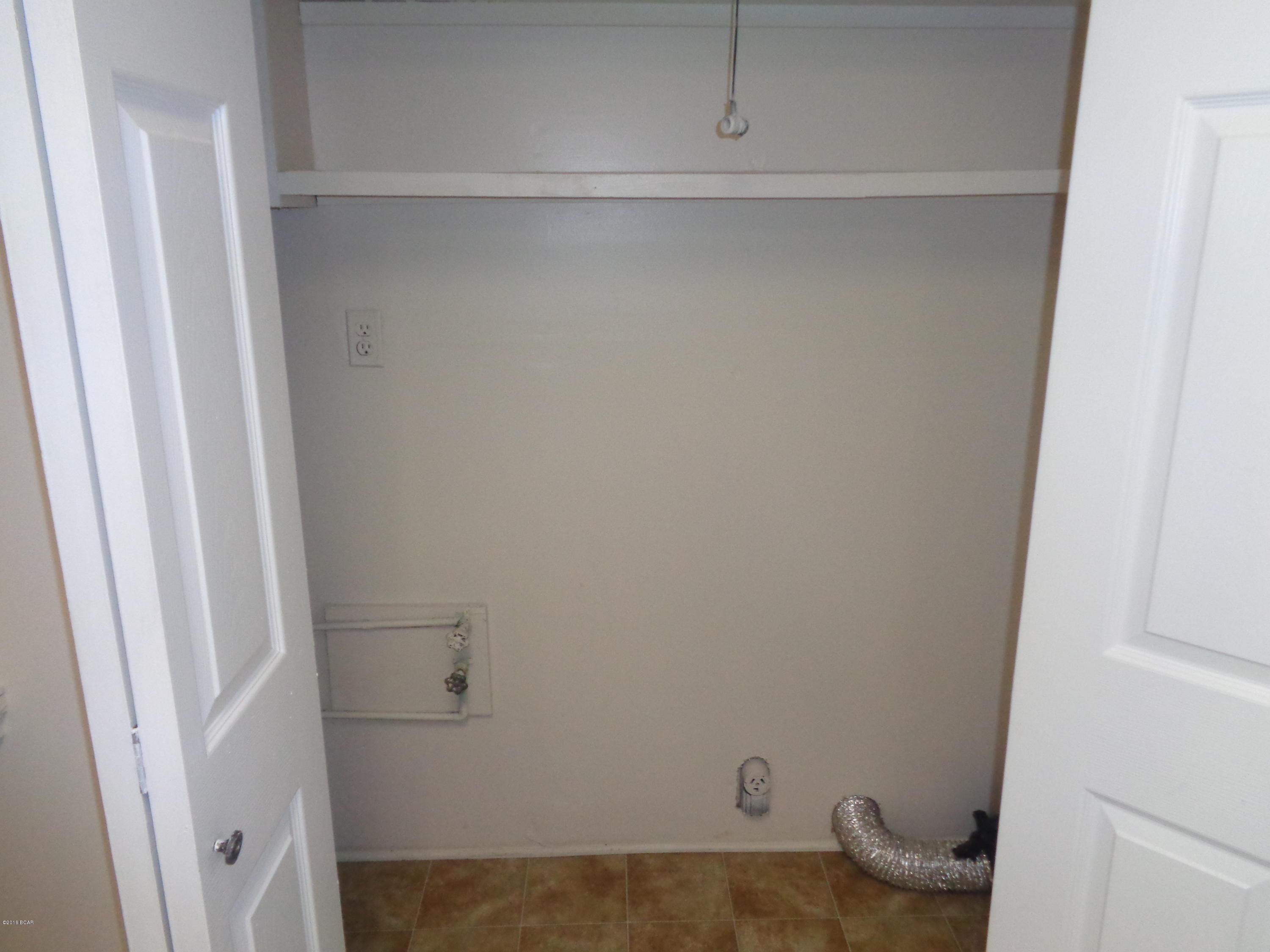 College Village Unit 1 - Residential Lease