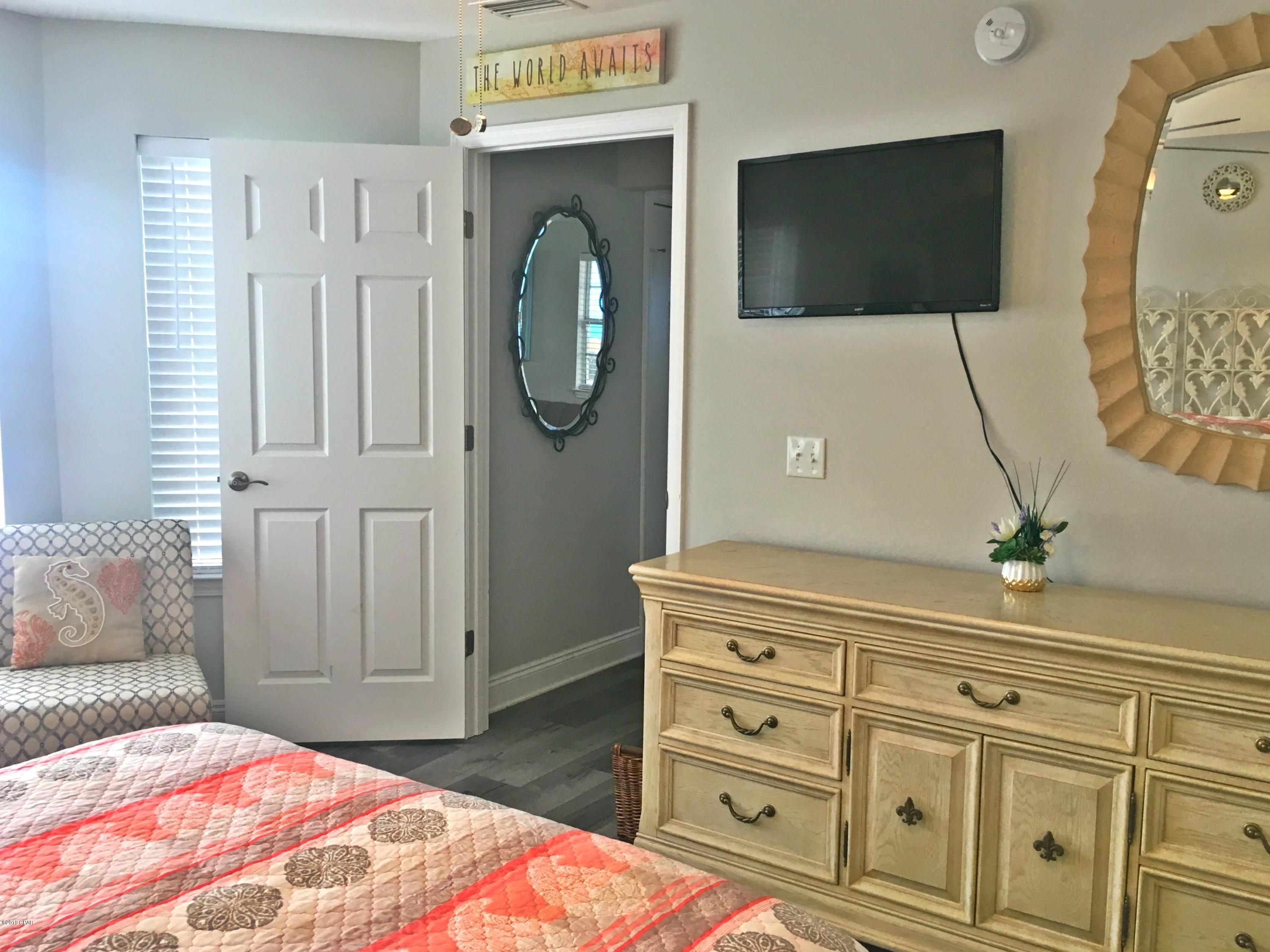 Holiday Beach Unit 3 - Residential Lease