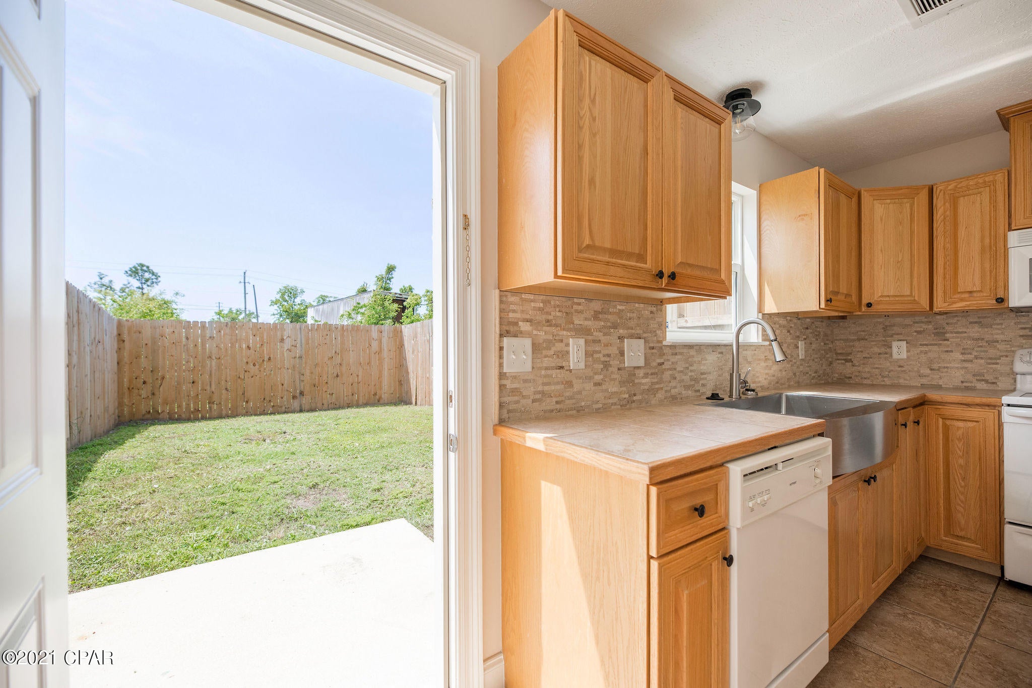 Caroline Add Unit 2 - Residential