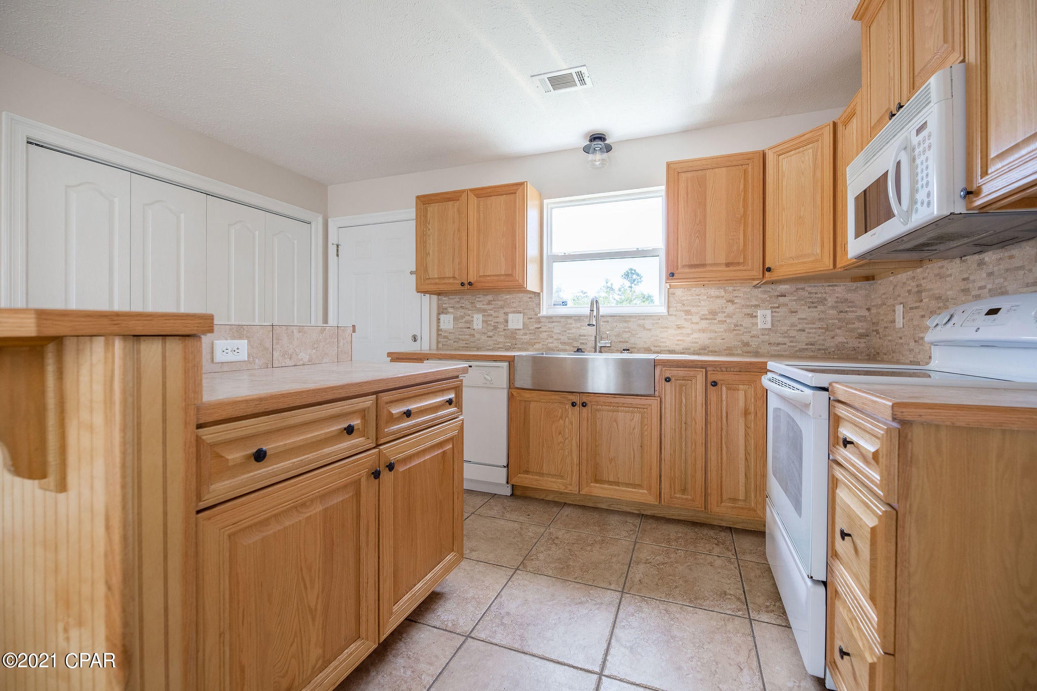 Caroline Add Unit 2 - Residential