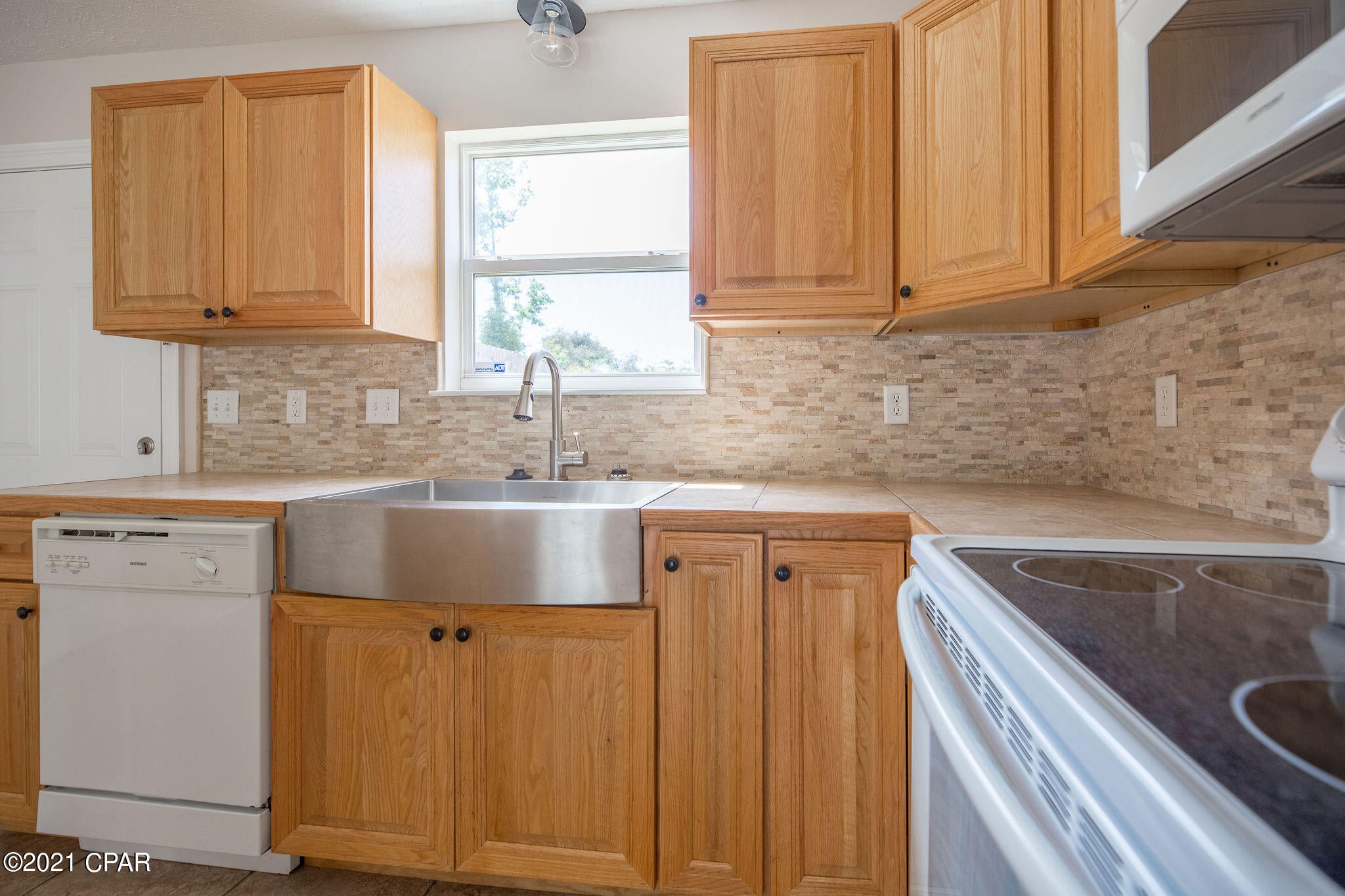 Caroline Add Unit 2 - Residential
