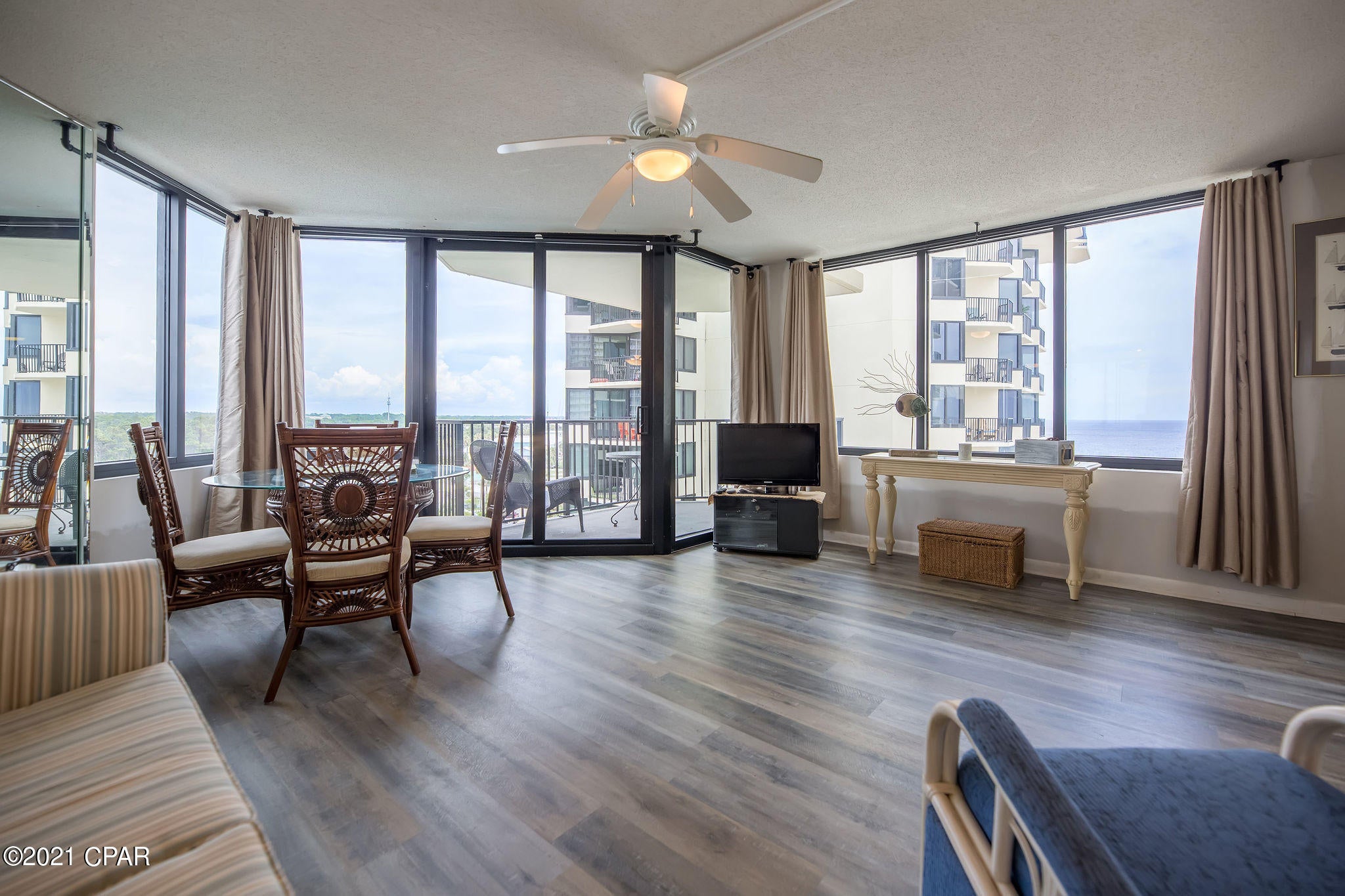 Sunbird Condo - Residential