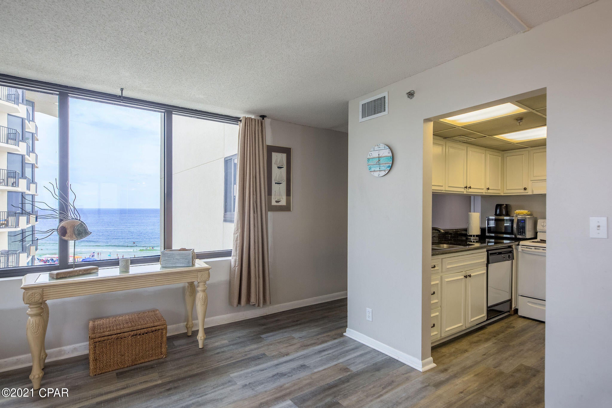 Sunbird Condo - Residential