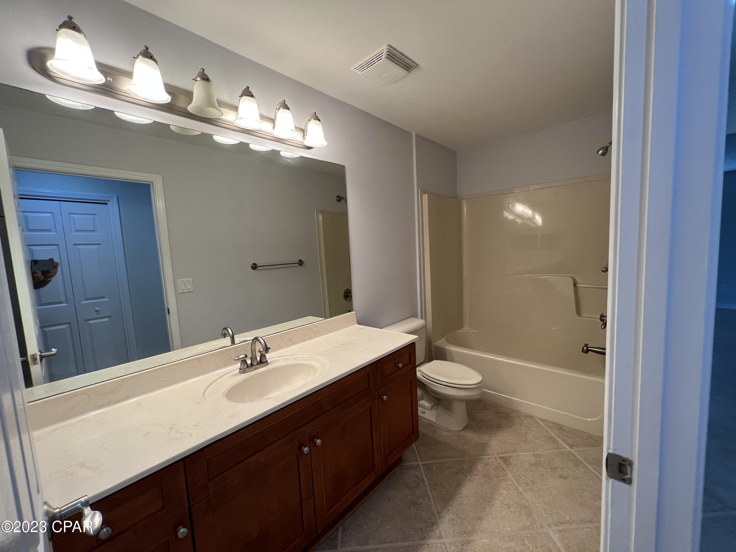 Palmetto Trace Phase III - Residential Lease