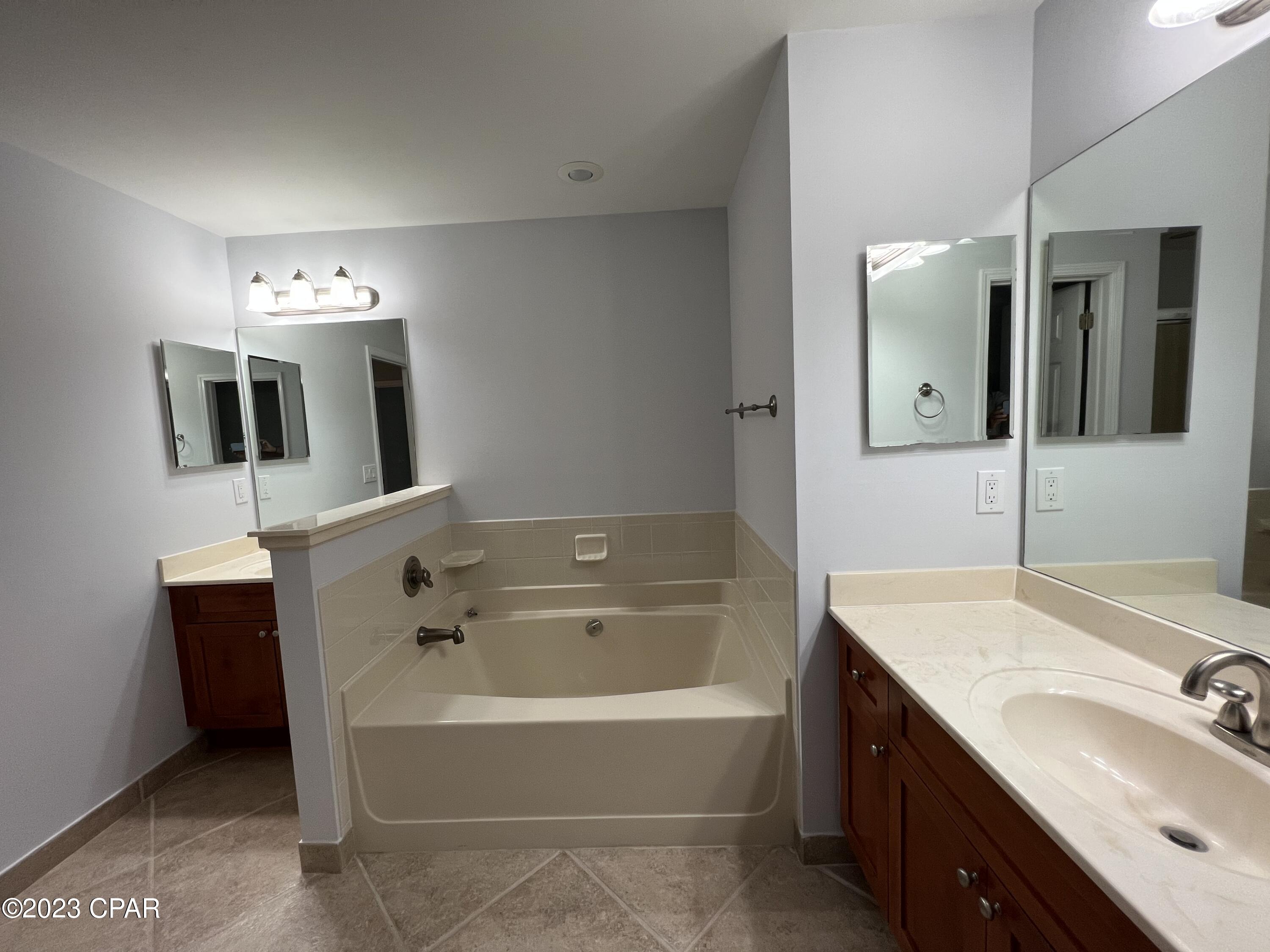 Palmetto Trace Phase III - Residential Lease