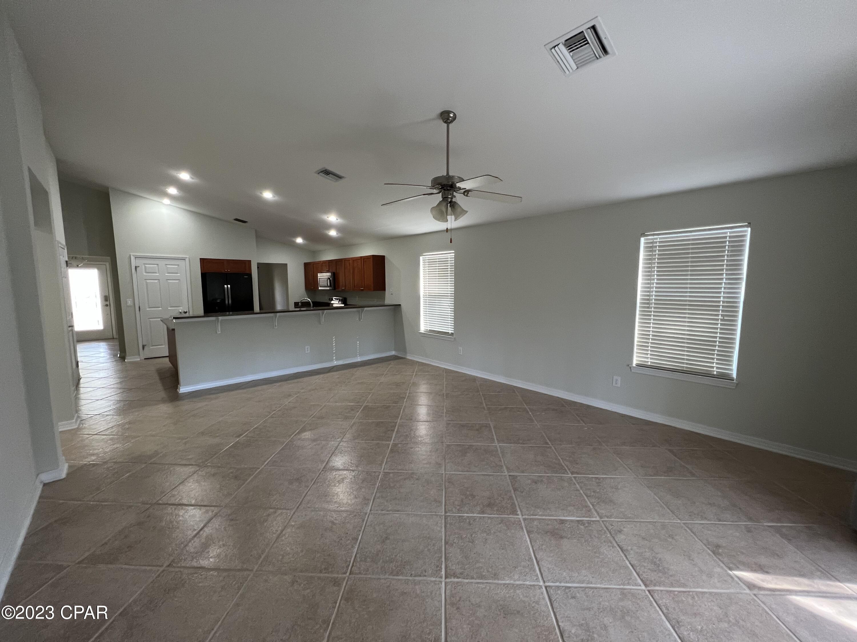 Palmetto Trace Phase III - Residential Lease