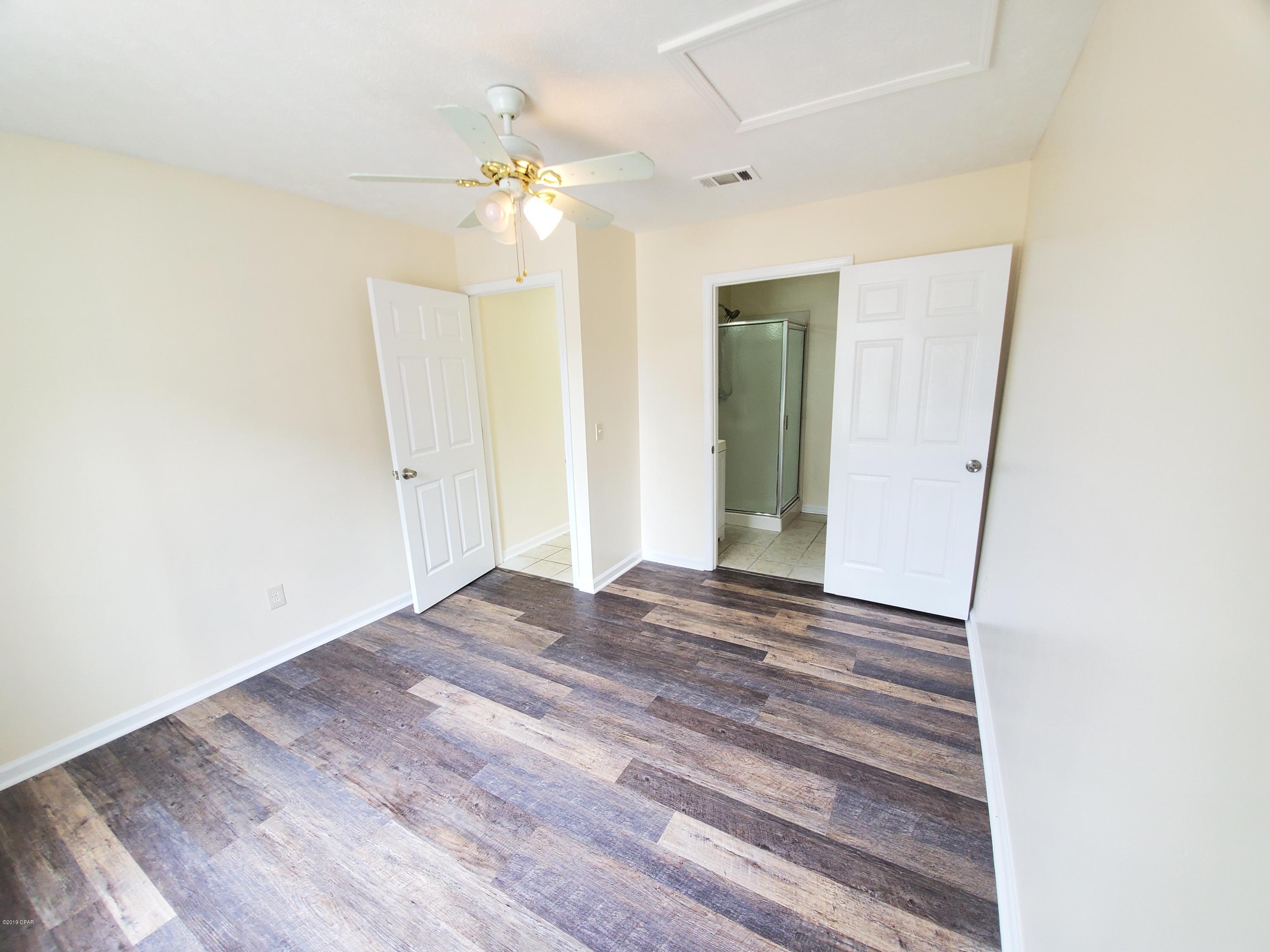 [No Recorded Subdiv] - Residential Lease