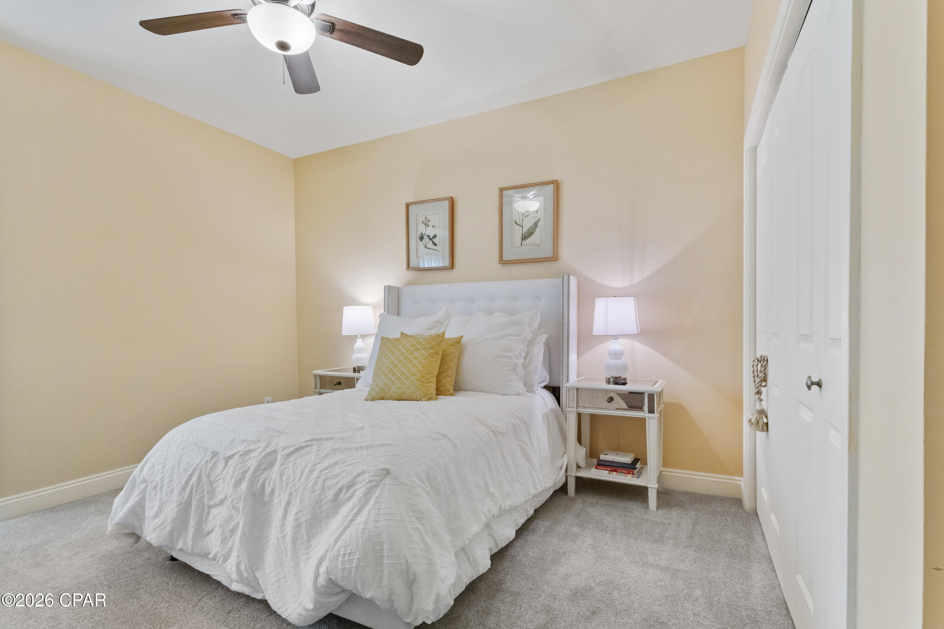 Country Club Harbour Estates - Residential Lease