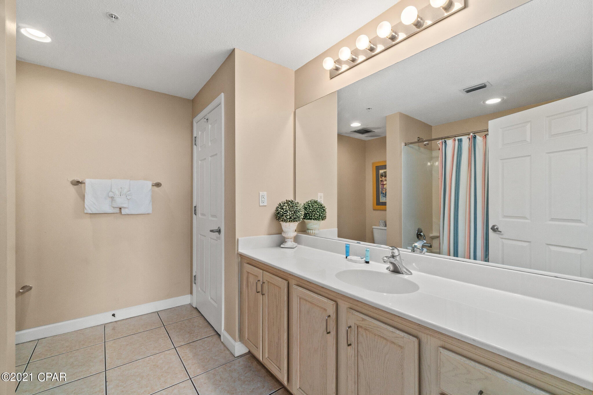 Sterling Reef - Residential