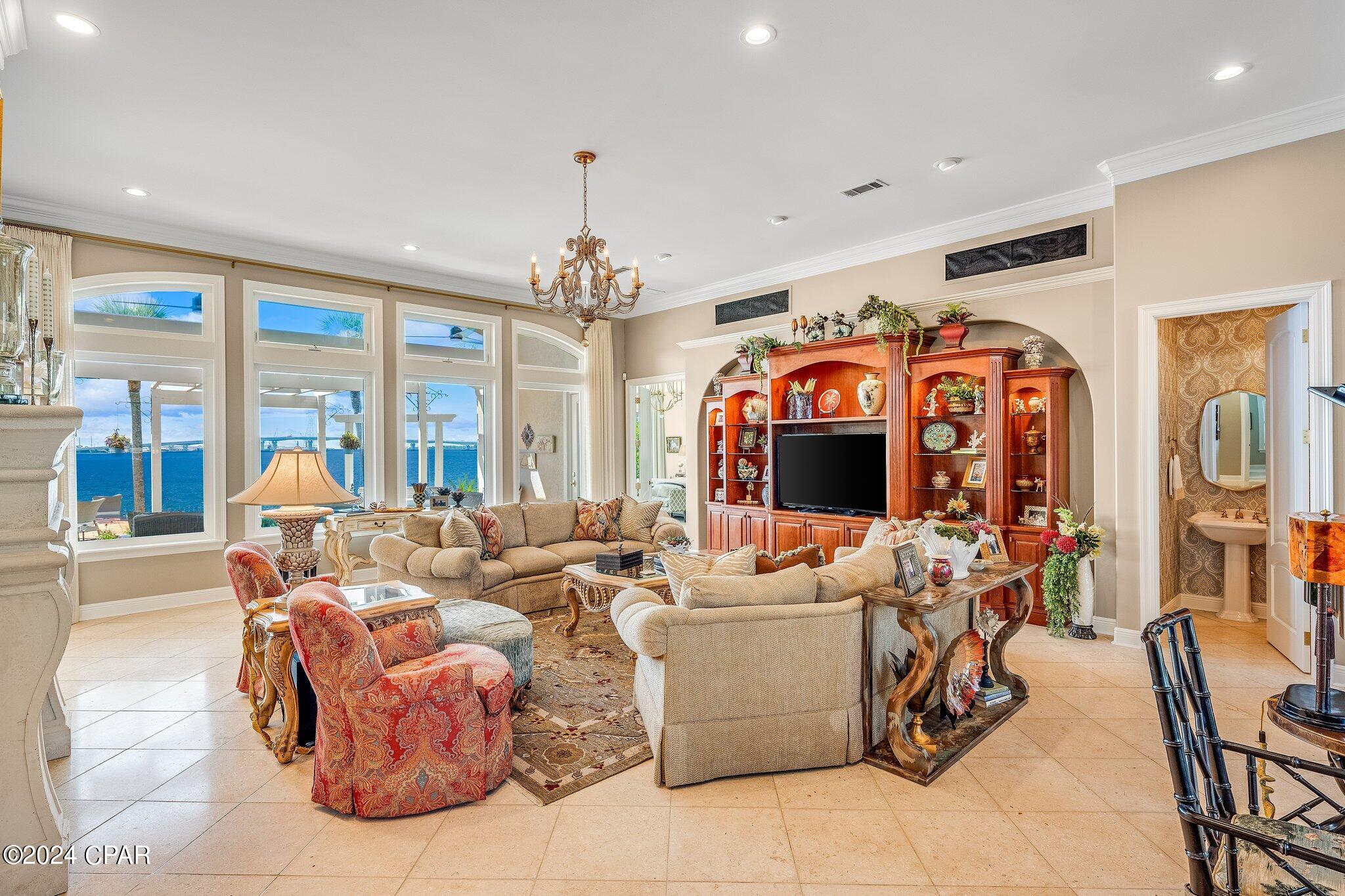 Dolphin Bay Ph I - Residential