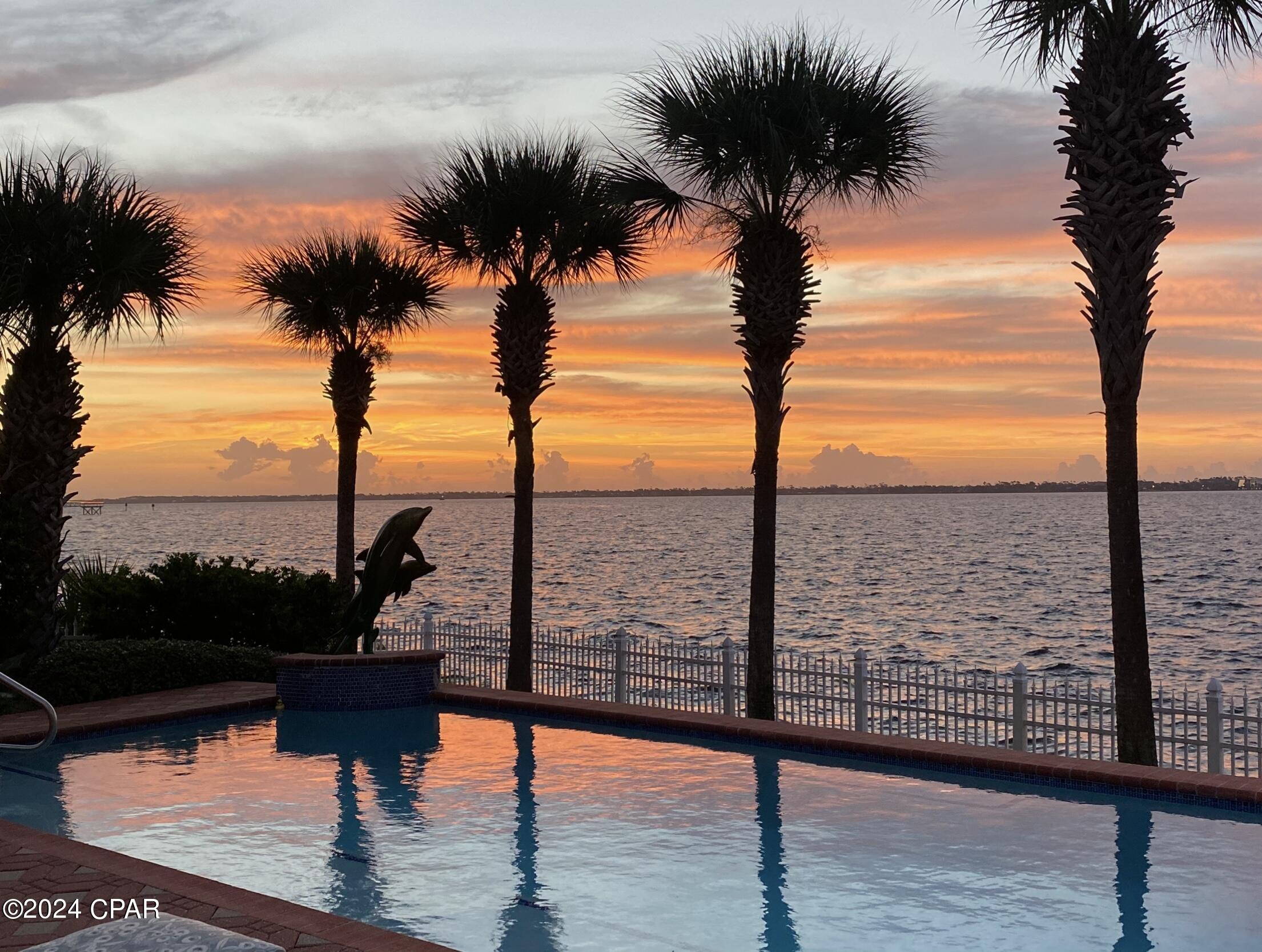 Dolphin Bay Ph I - Residential