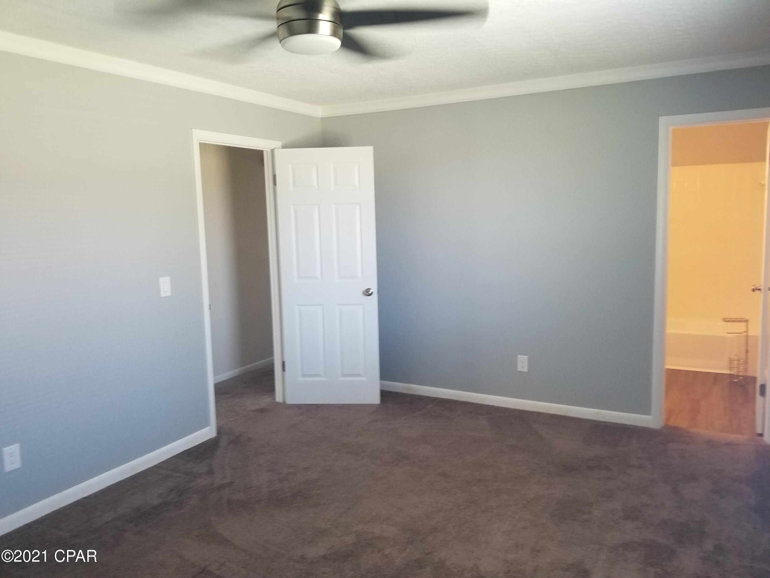 Towne & Country Lake Estates - Residential