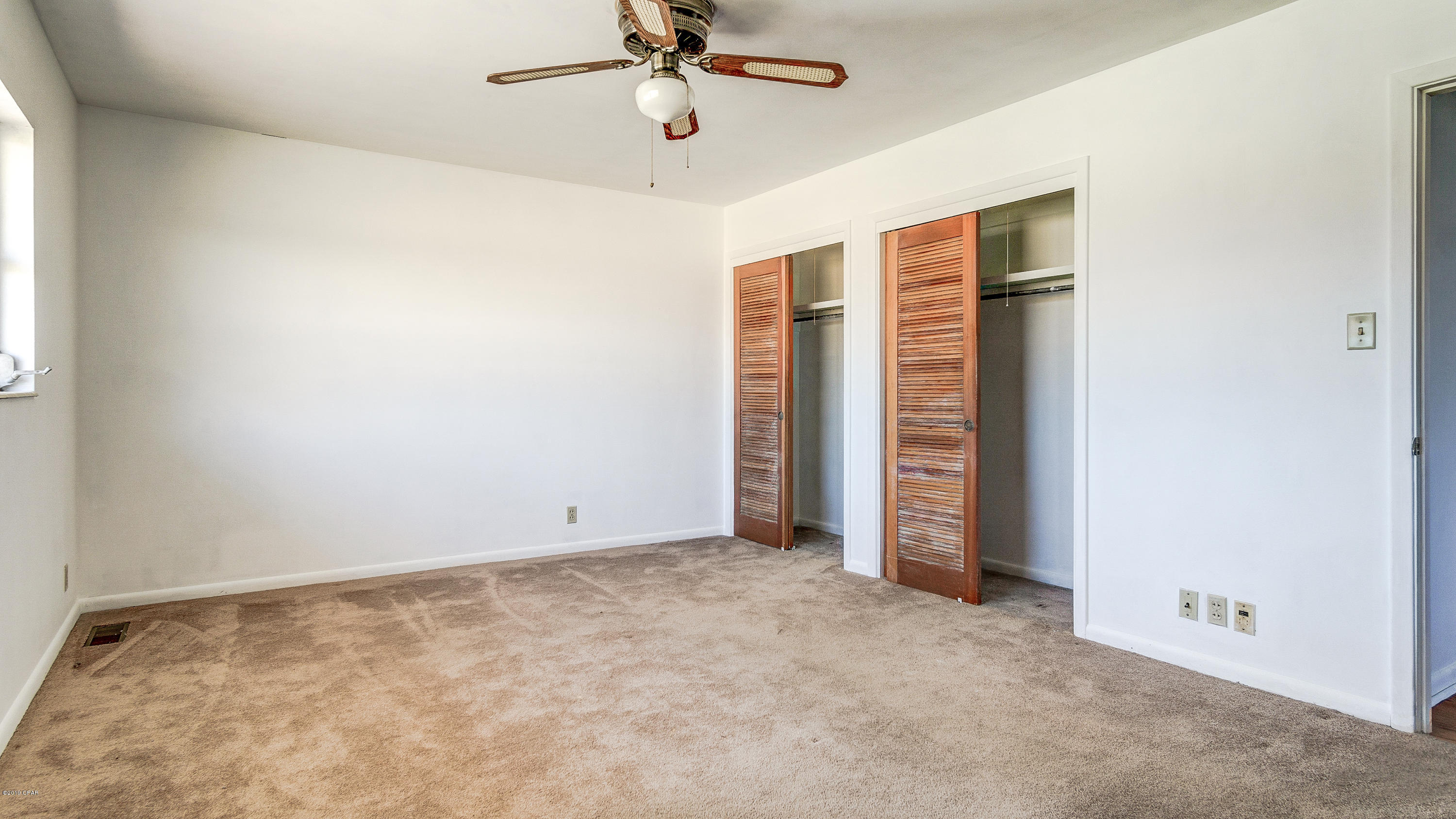 Woodlawn Unit 1 - Residential