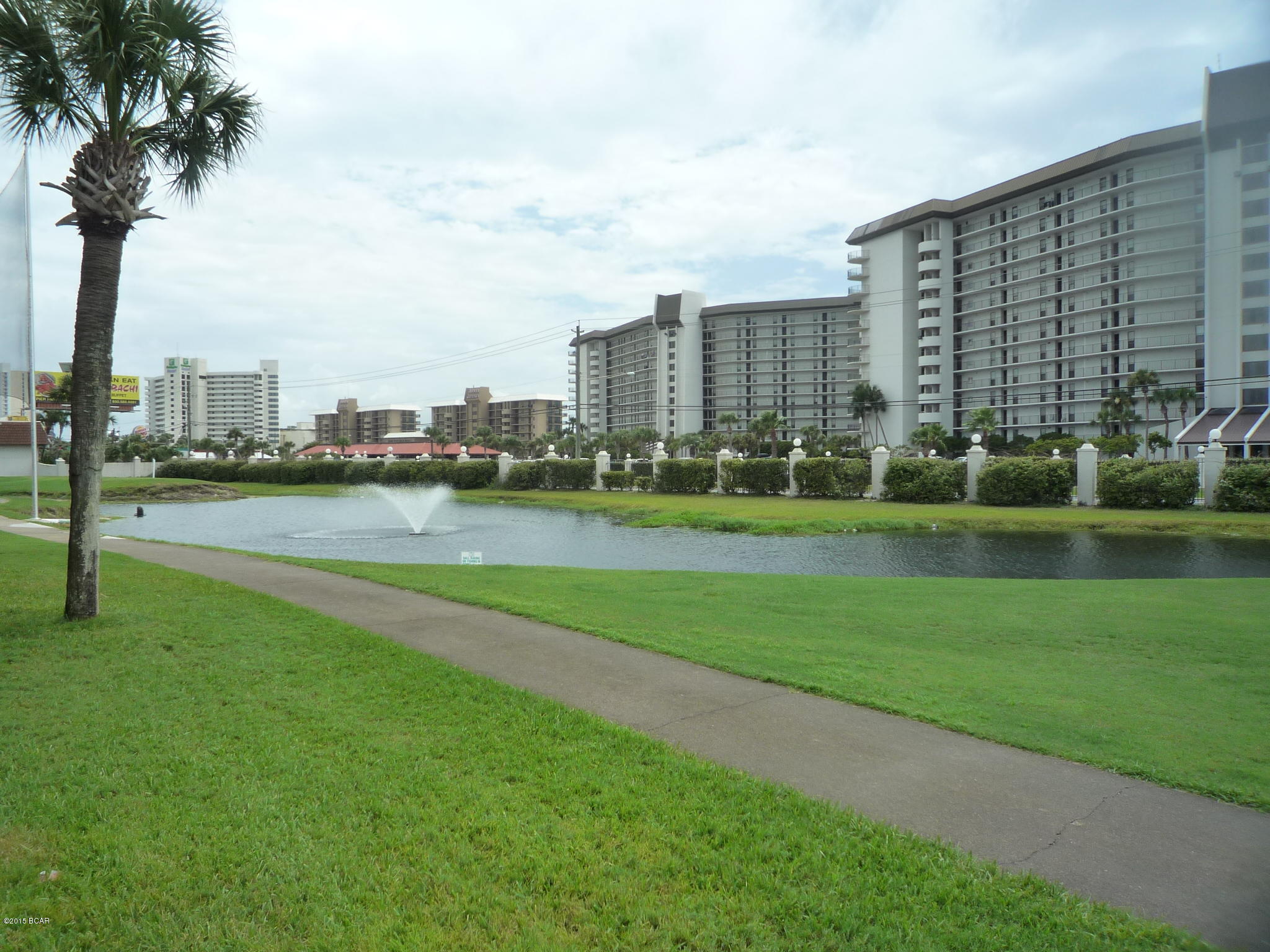 Edgewater Golf Villas 1 - Residential