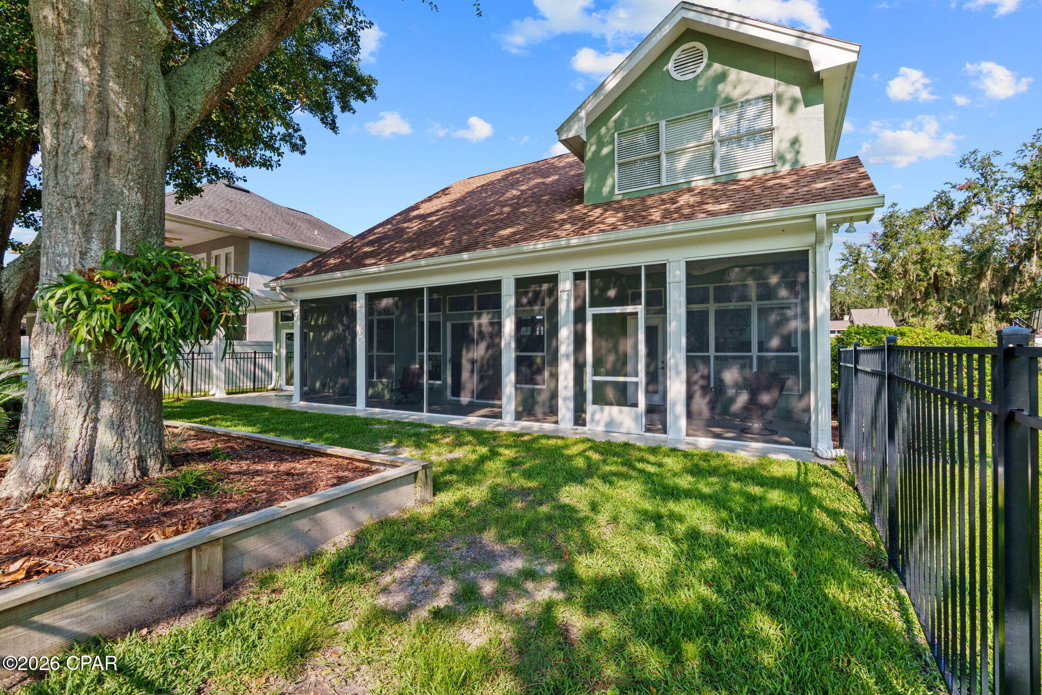 Country Club Harbour Estates - Residential