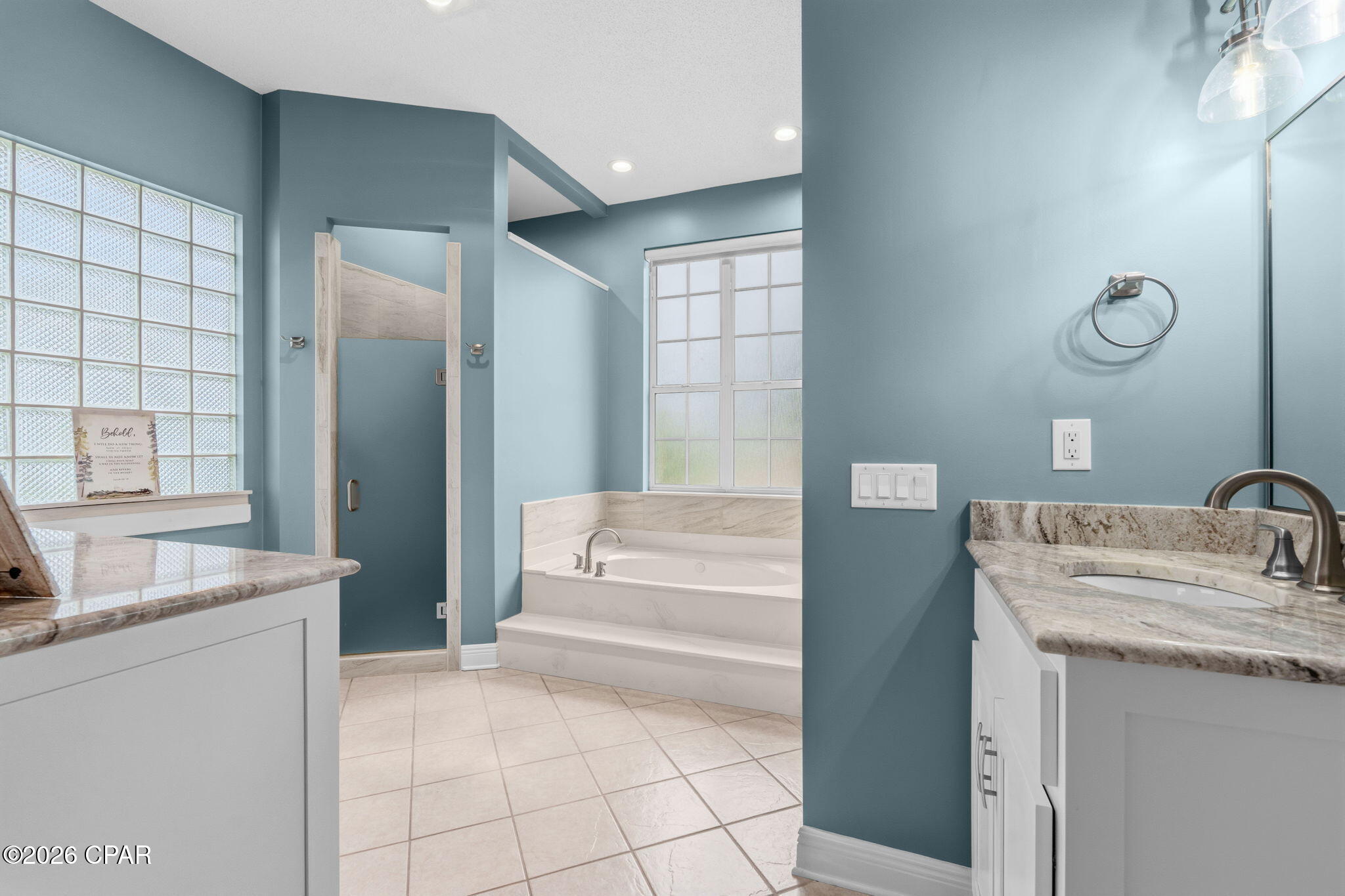 Country Club Harbour Estates - Residential