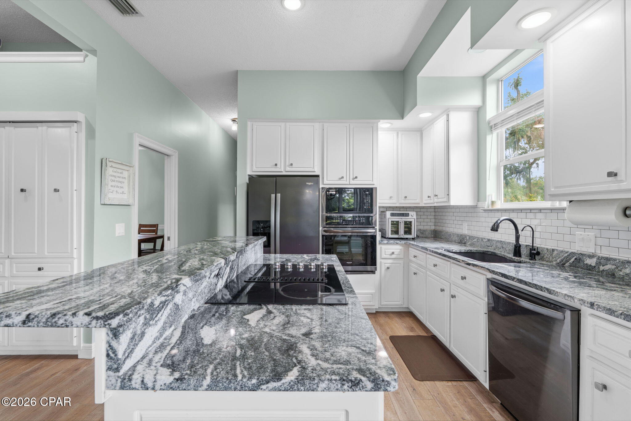 Country Club Harbour Estates - Residential