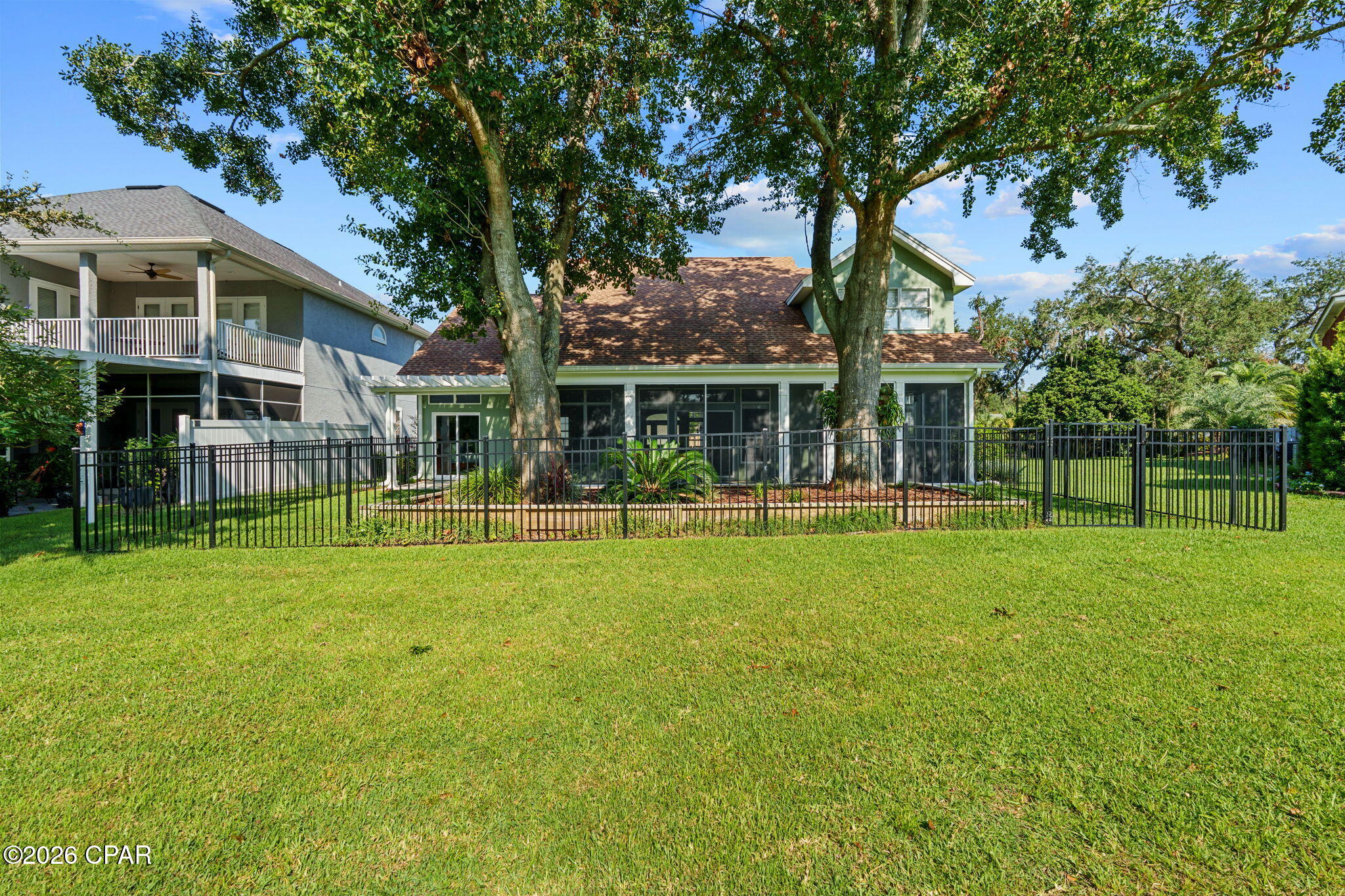 Country Club Harbour Estates - Residential