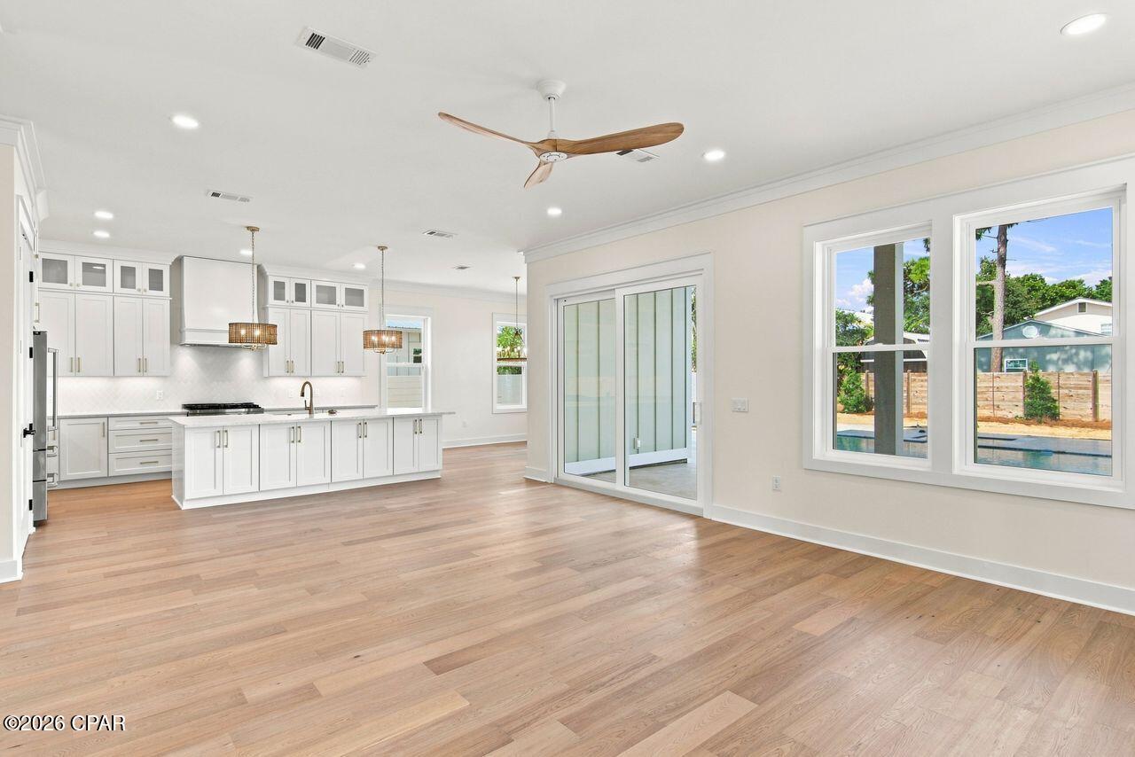Gulf Shore Manor - Residential
