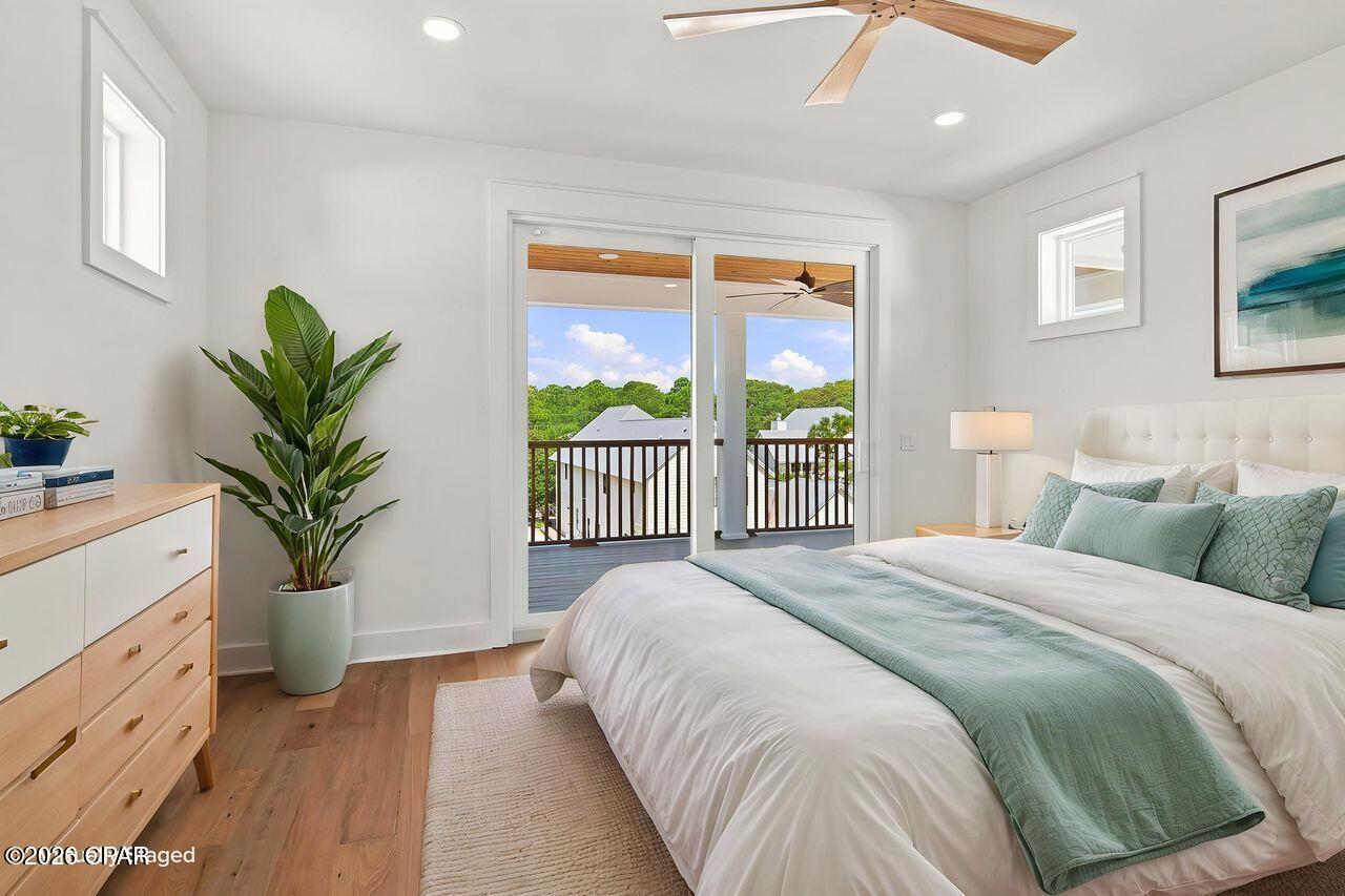 Gulf Shore Manor - Residential