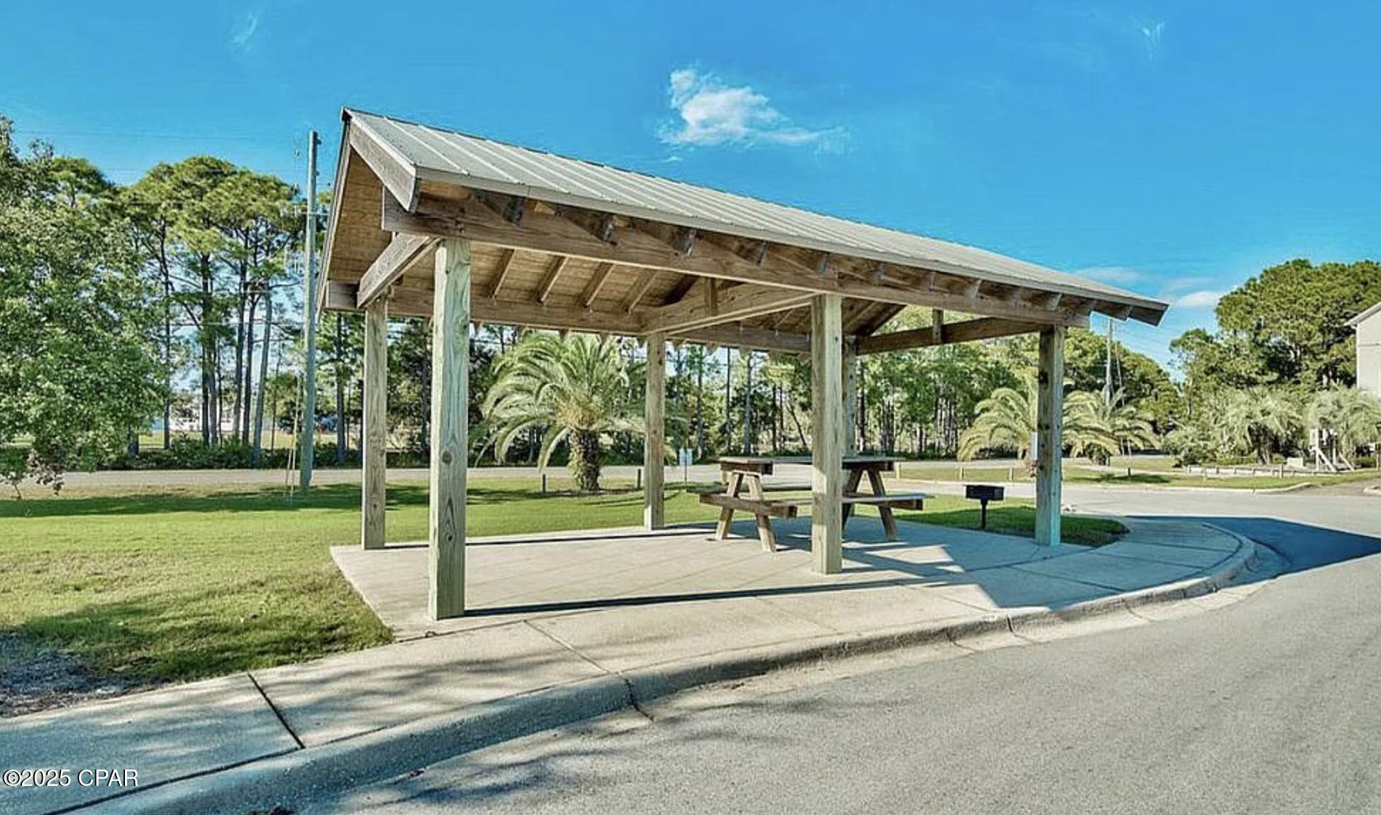 Indian Lake Condominium - Residential