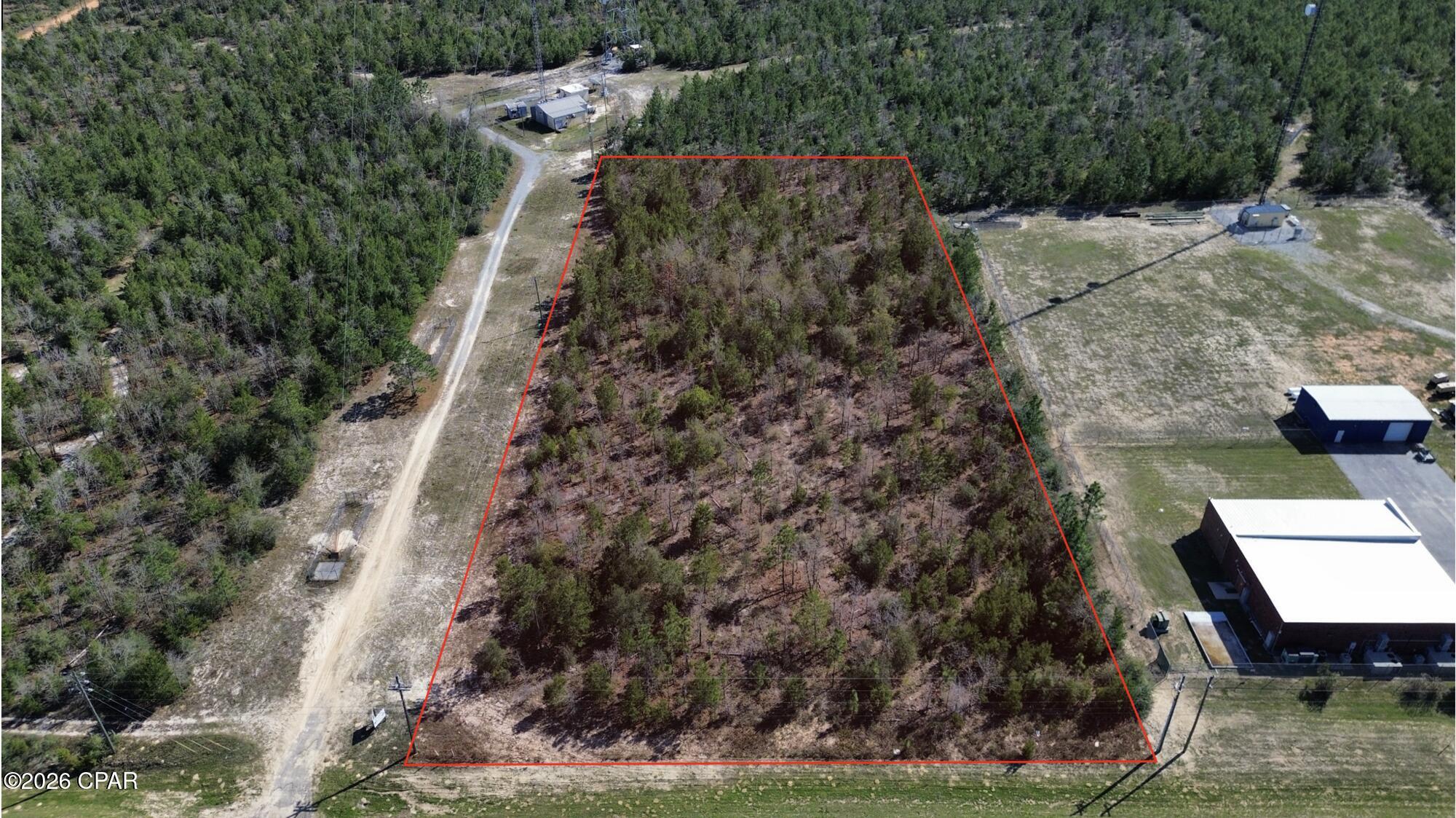 +/-285 ft of frontage on US Highway 20. Agriculture Timberland 2 (Bay County) zoning.
Potential distribution site situated in center of Northwest Florida growth corridor. All major utilities available to site. Quick accessibility to Highway 231, Highway 20 & Interstate 10