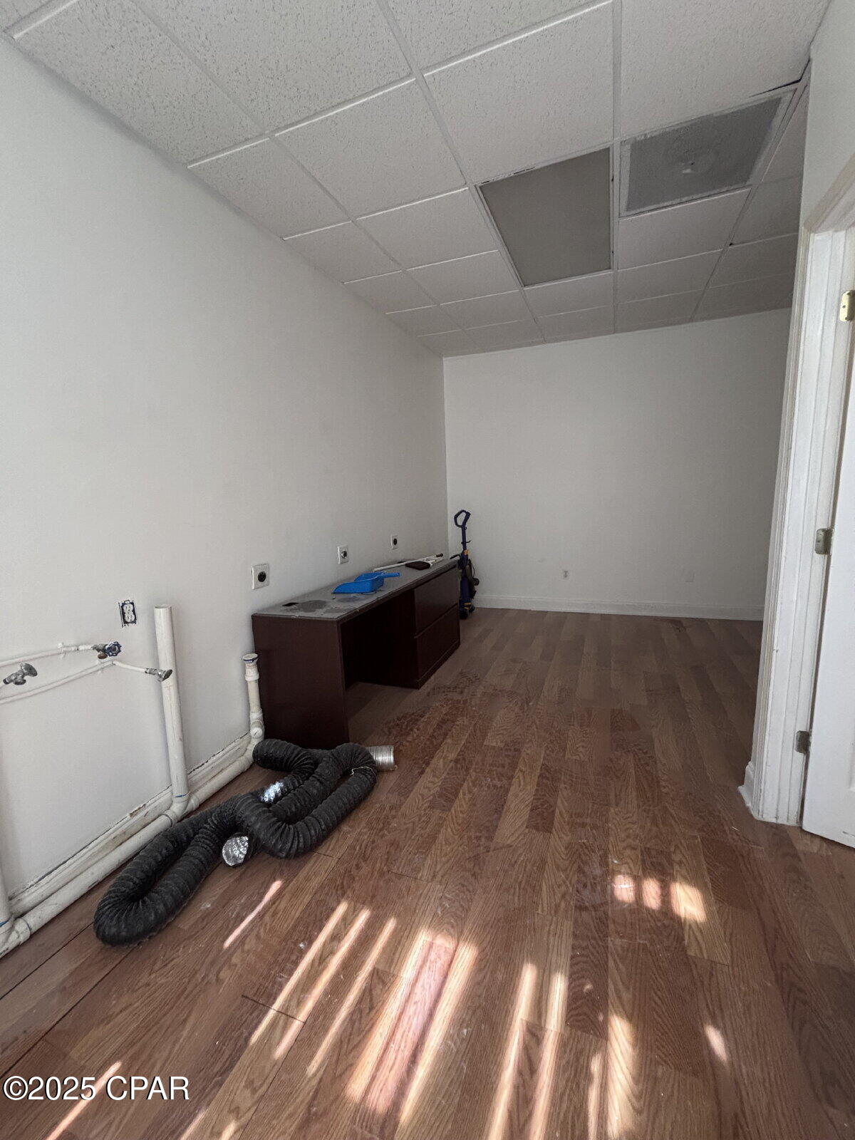 [No Recorded Subdiv] - Commercial Lease