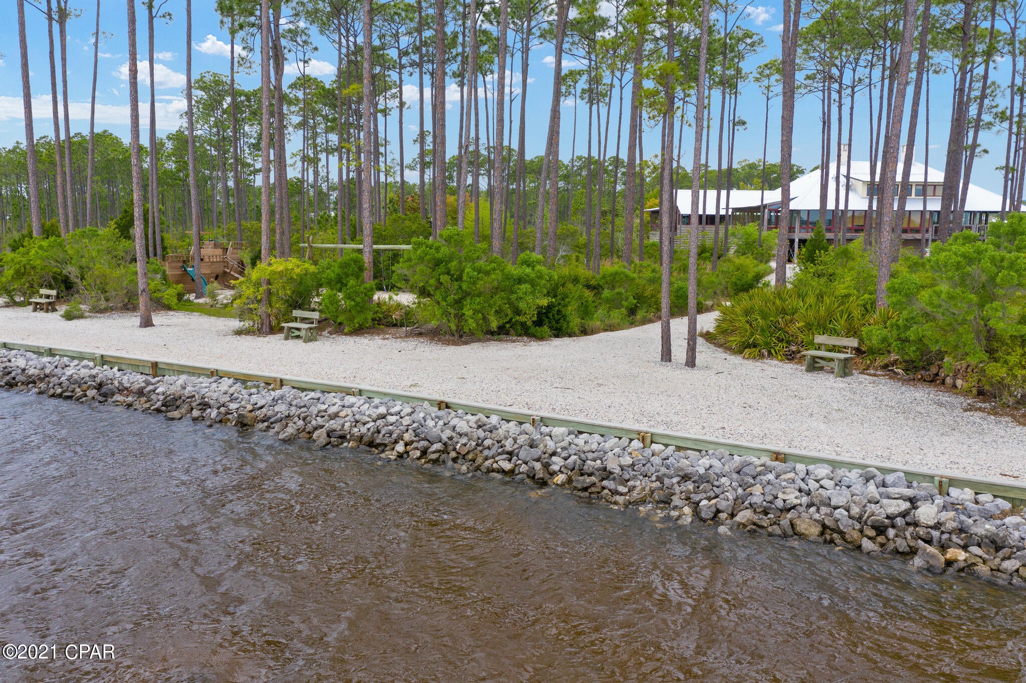 Rivercamps On Crooked Creek - Residential