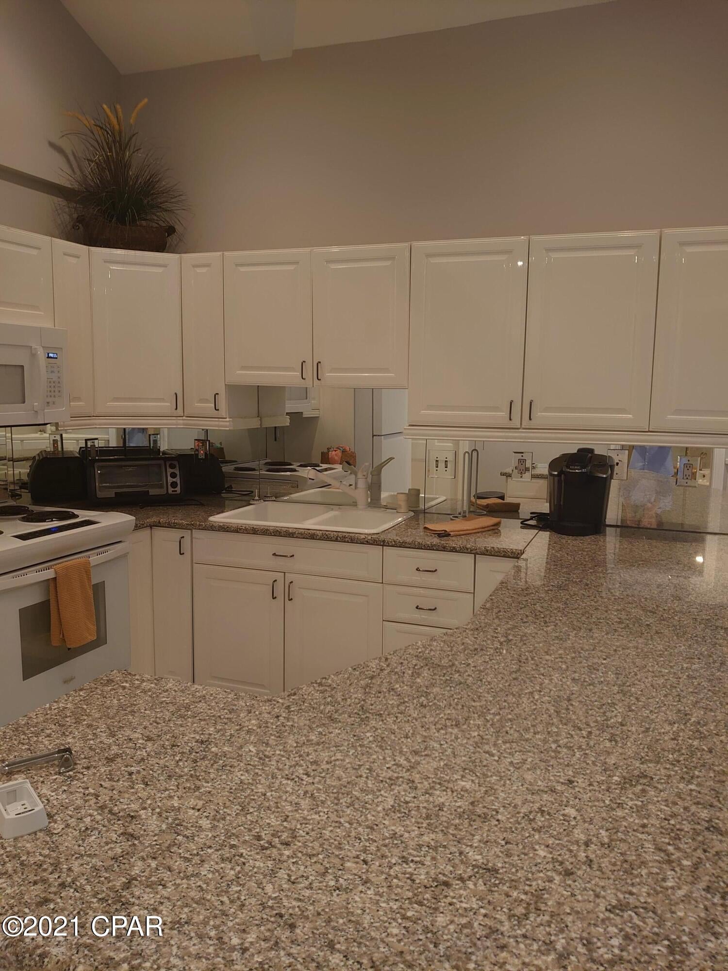 Bay Point Harbour Villas - Residential