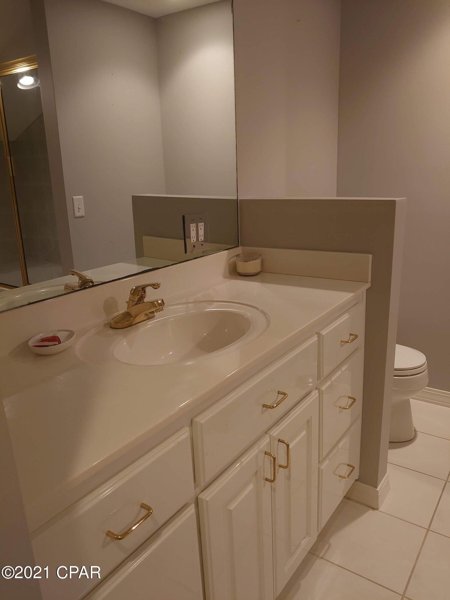 Bay Point Harbour Villas - Residential