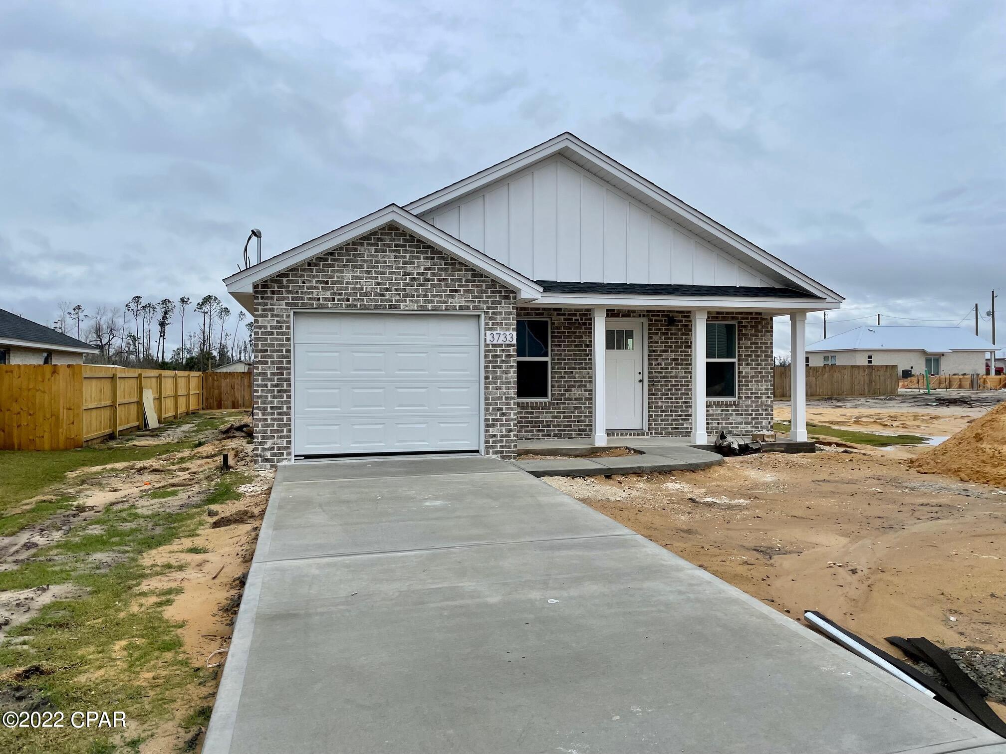 [No Recorded Subdiv] - Residential Lease