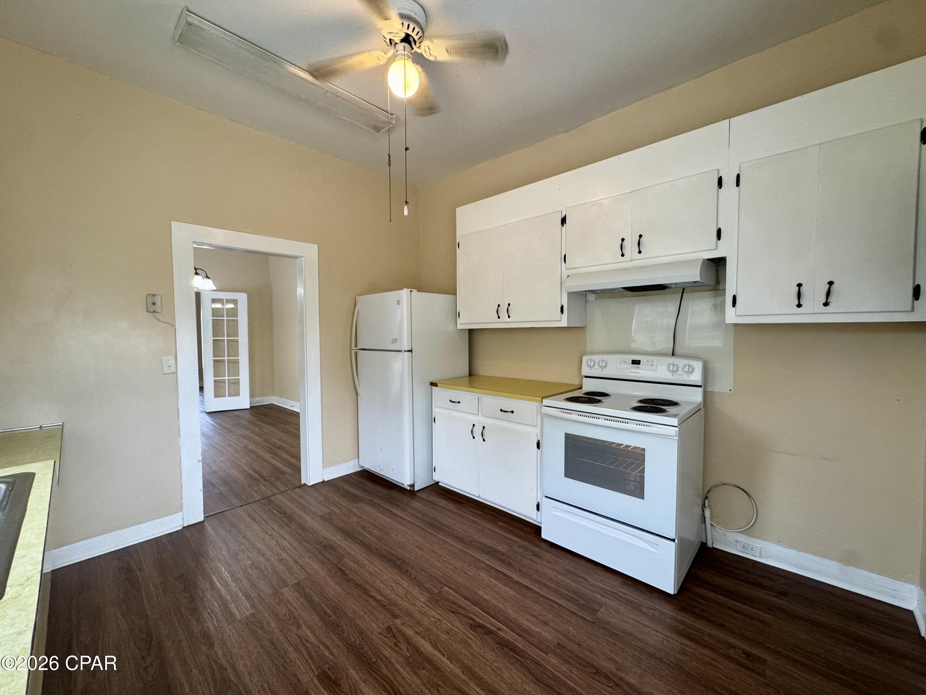 [No Recorded Subdiv] - Residential