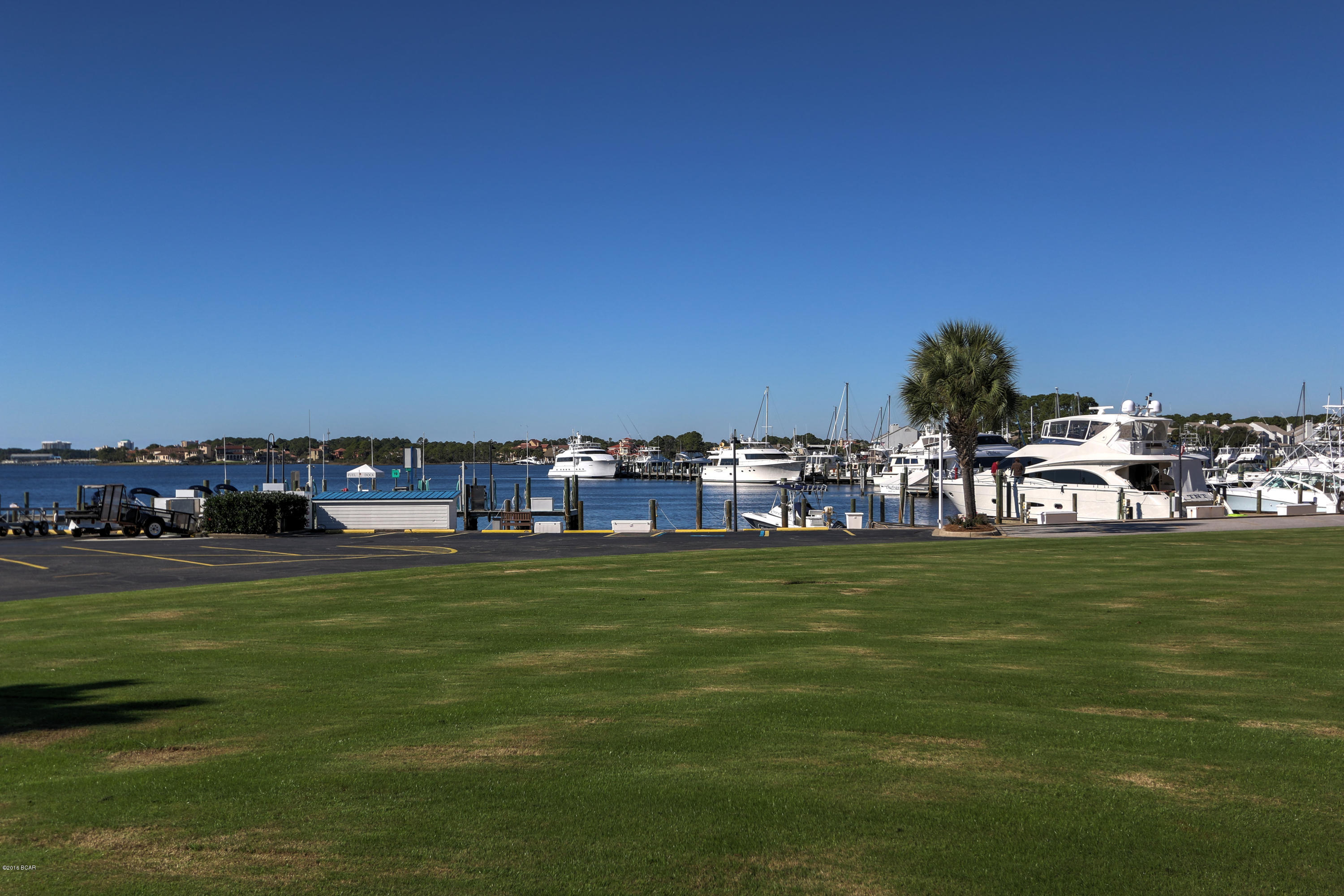 Bay Point Harbour Villas - Residential