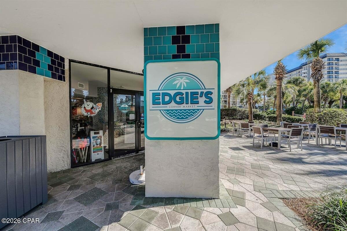 Edgewater Golf Villas V-B - Residential