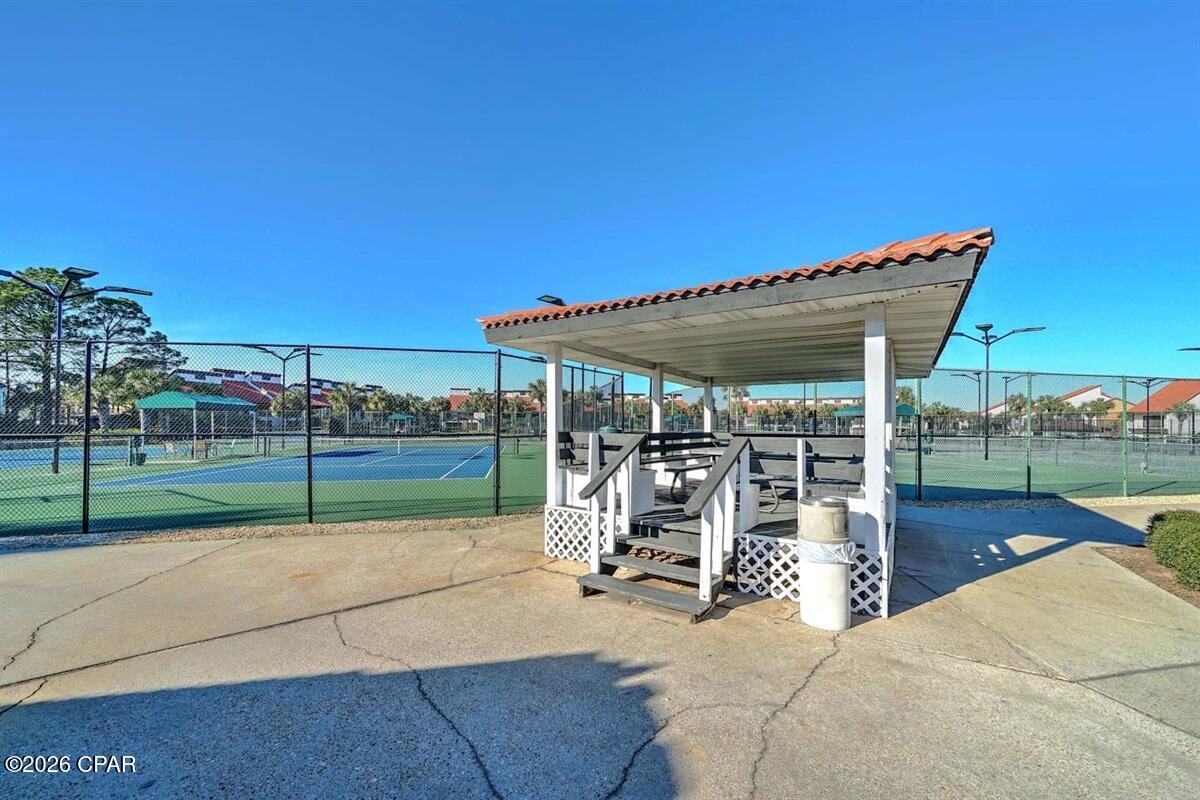 Edgewater Golf Villas V-B - Residential