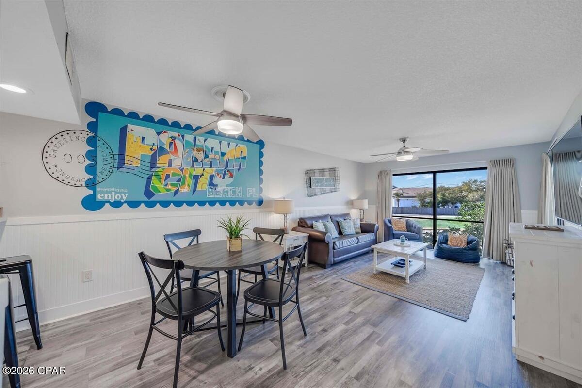 Edgewater Golf Villas V-B - Residential