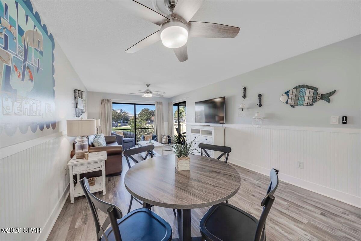 Edgewater Golf Villas V-B - Residential