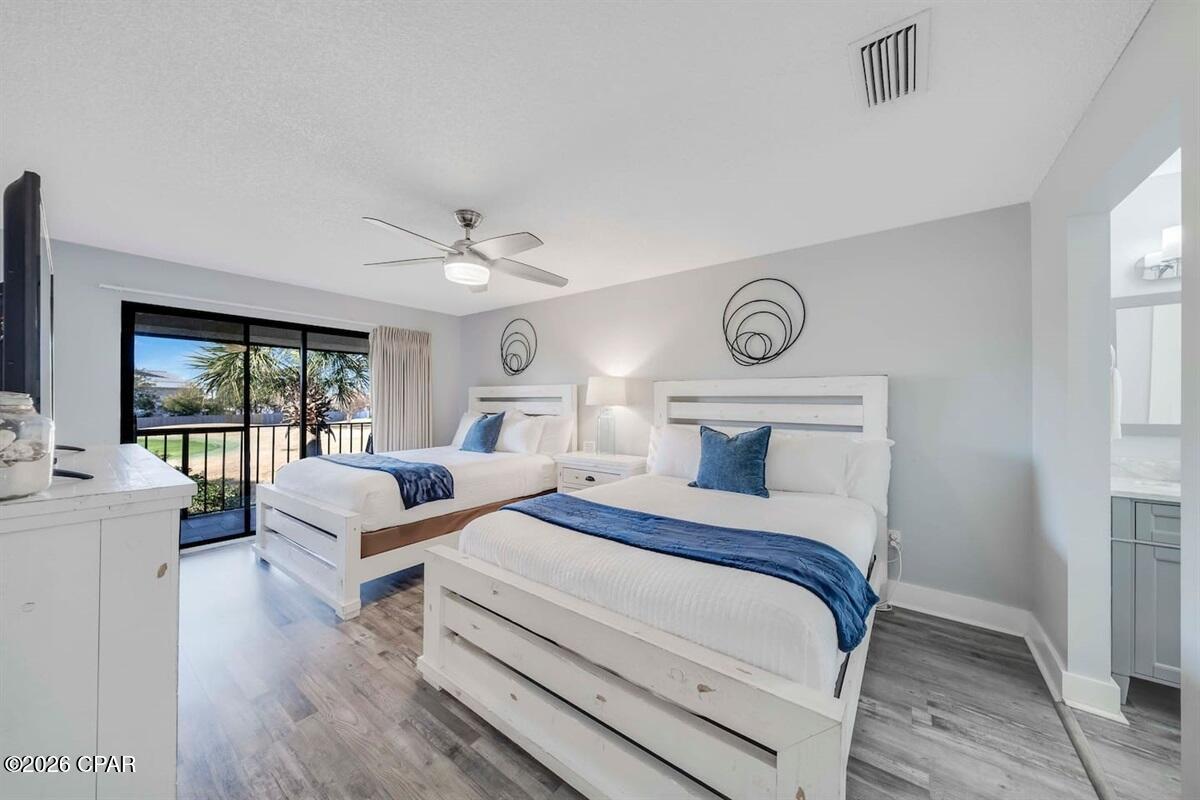 Edgewater Golf Villas V-B - Residential