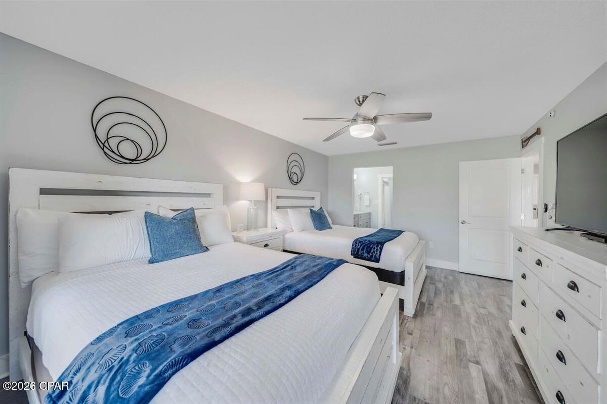 Edgewater Golf Villas V-B - Residential
