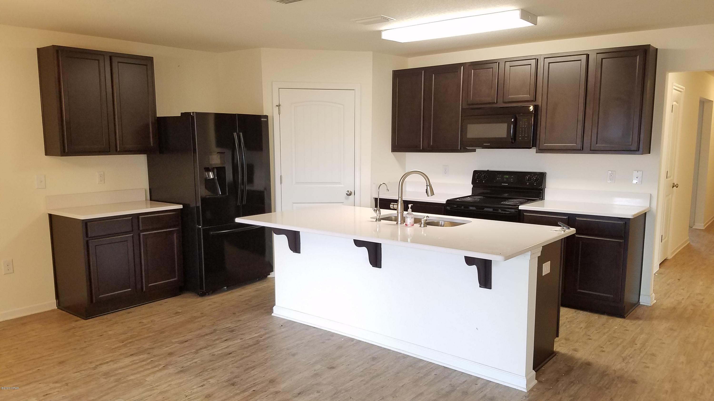 [No Recorded Subdiv] - Residential Lease