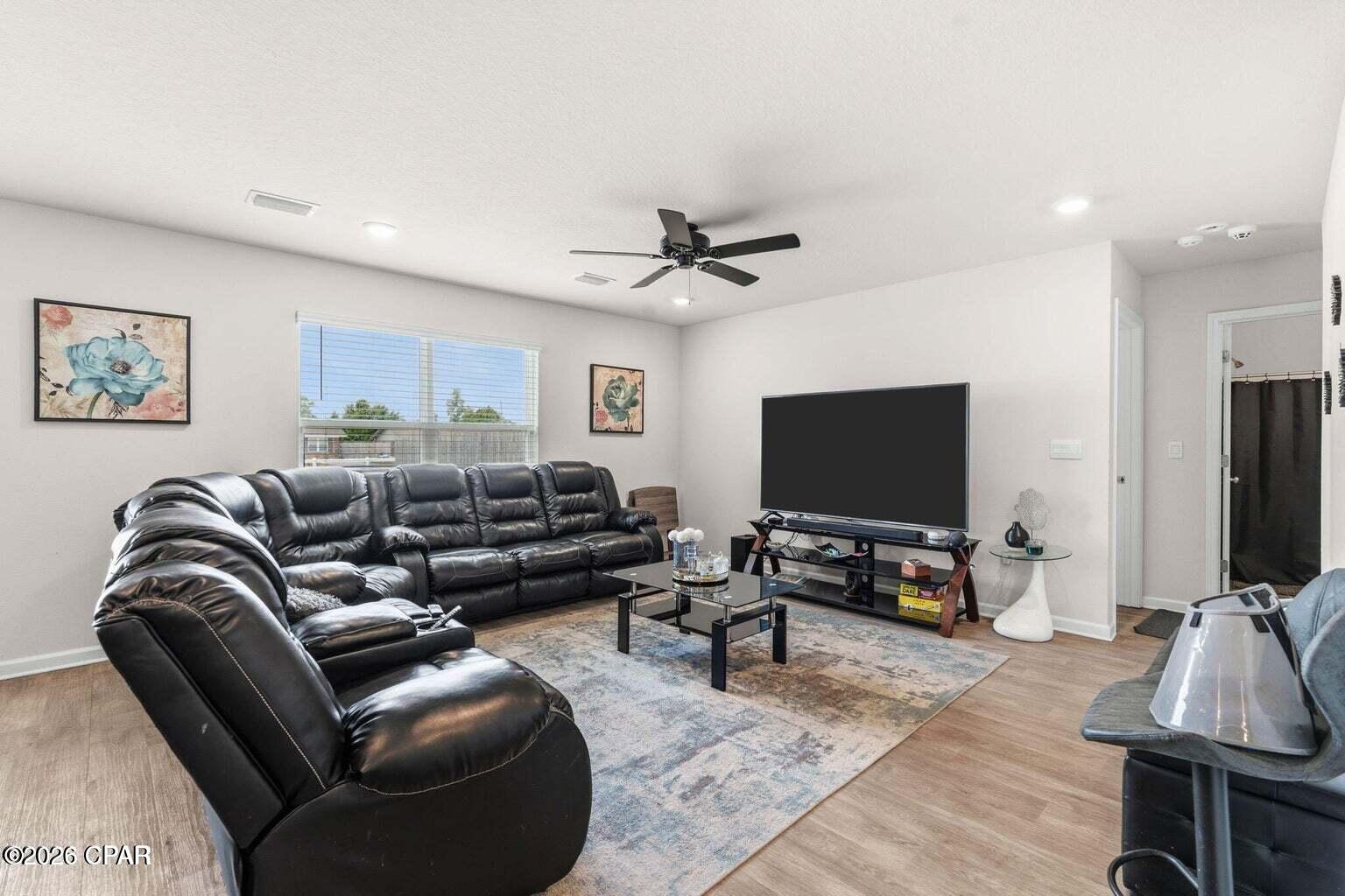[No Recorded Subdiv] - Residential Lease